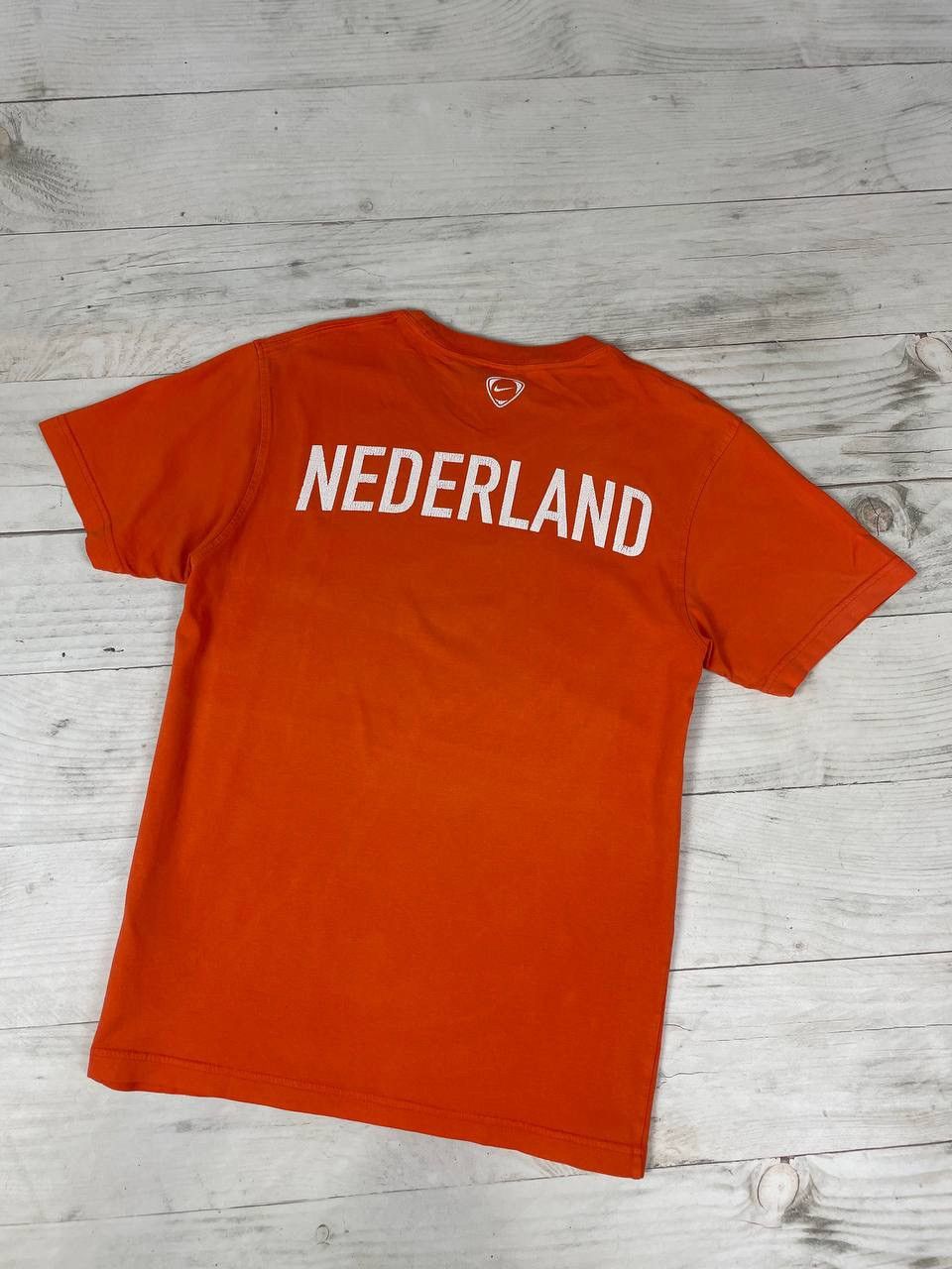 Nike Vintage Nike Nederland KNVB T-Shirt Center Swoosh 00s Soccer Size US M / EU 48-50 / 2 - 12 Thumbnail