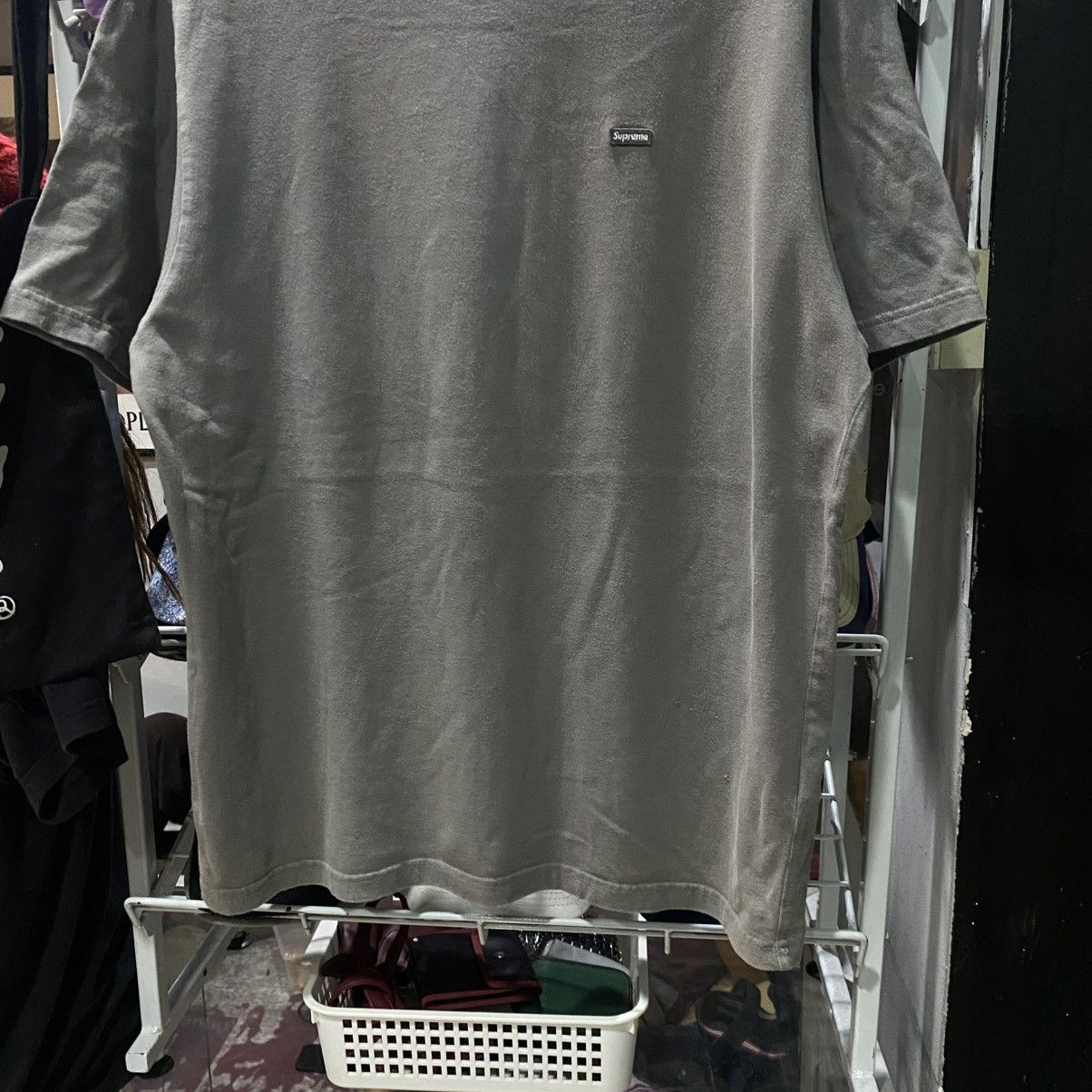 Supreme FW23 Supreme Small Box Tee in Dark Gray Size US L / EU 52-54 / 3 - 4 Thumbnail