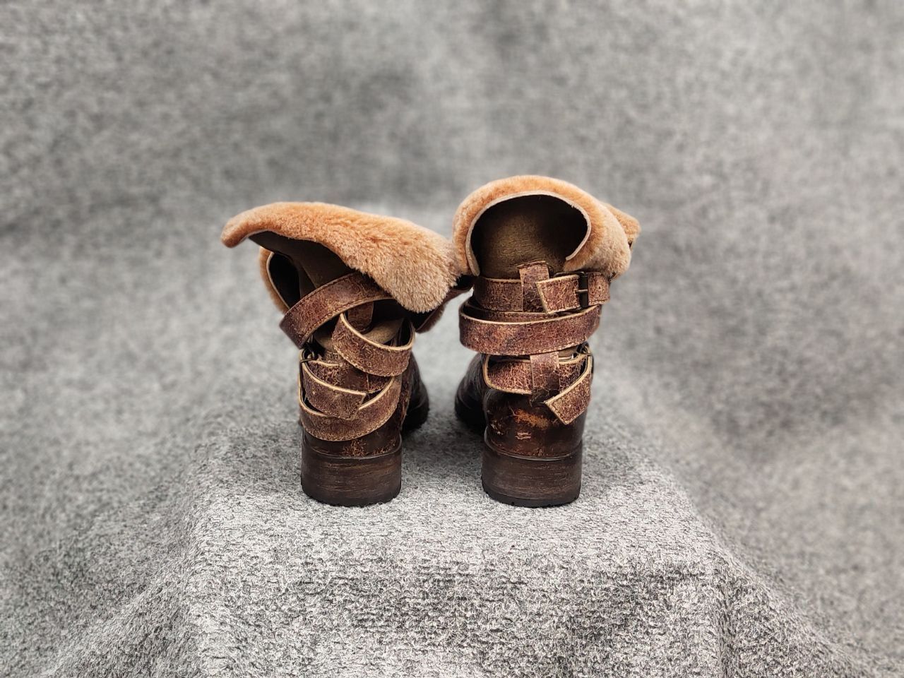 Sendra Sendra handmade design Ankle Brown Leather Womens fur boots Size US 7 / IT 37 - 12 Thumbnail