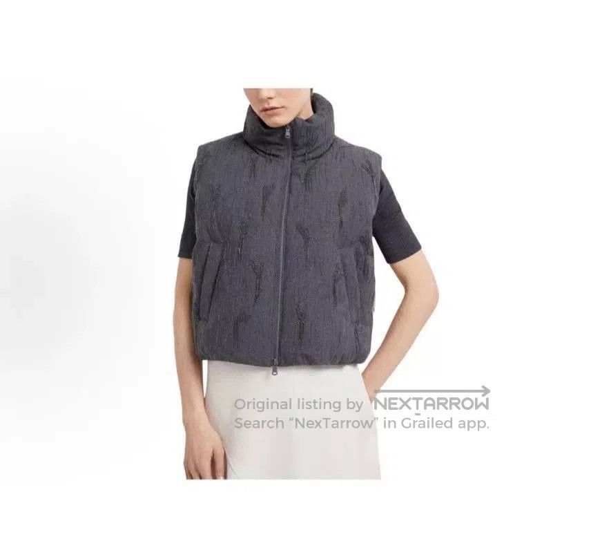 Brunello Cucinelli Brunello Cucinelli Women's Down Vest. Size S / US 4 / IT 40 - 3 Thumbnail