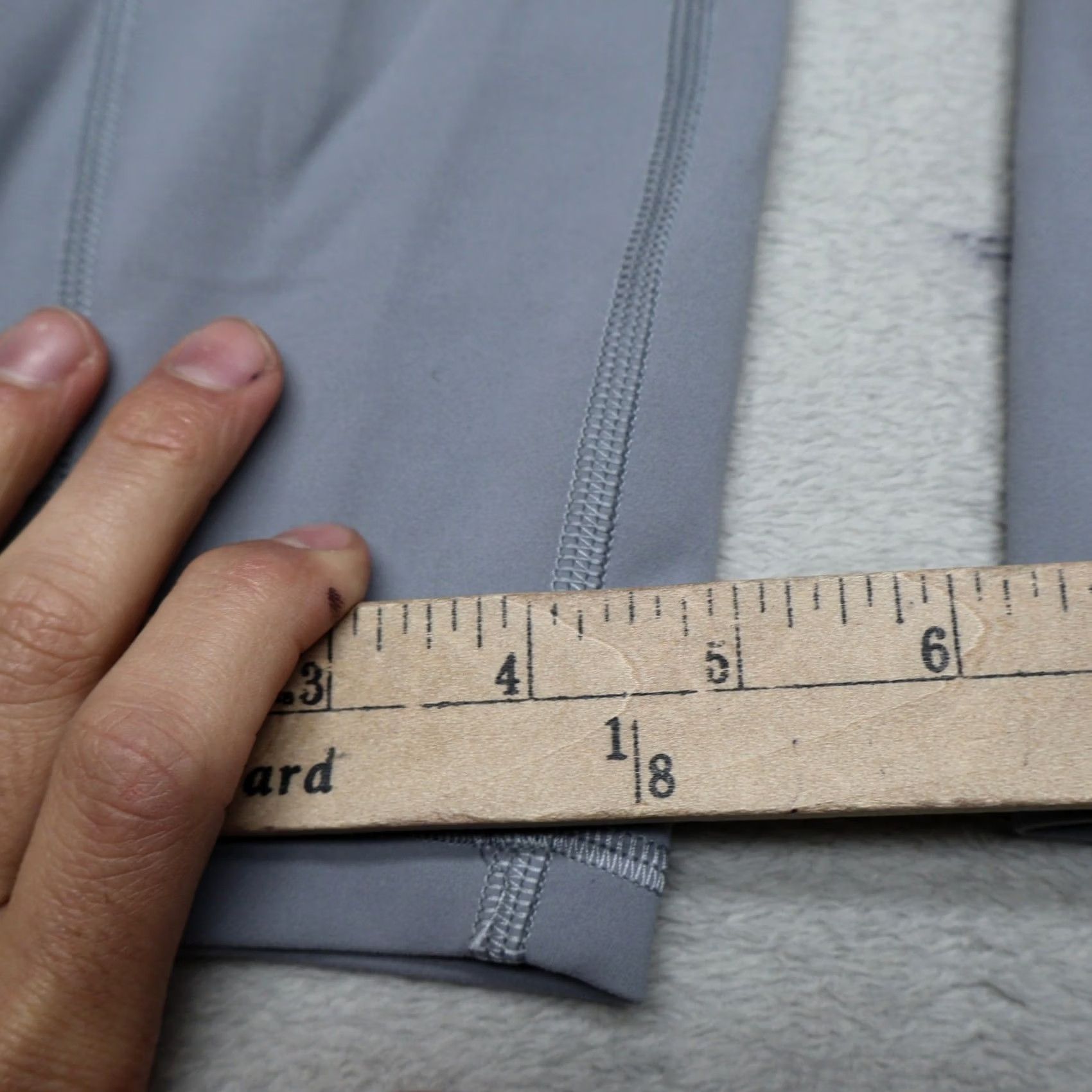 Lululemon Lululemon Leggings Womens 6 Gray Invigorate High Rise Tight Athletic Yoga 25x27 Shirt? Size 28" / US 6 / IT 42 - 4 Thumbnail