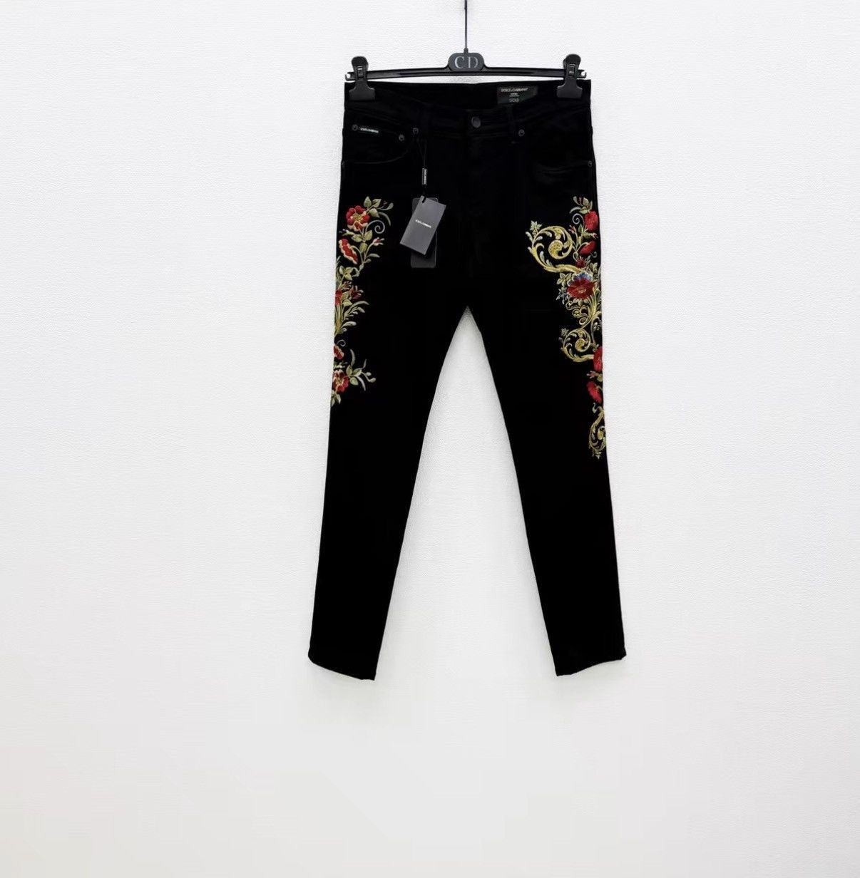 Dolce & Gabbana Black Embroidered Denim Pants Size 30 Size US 30 / EU 46 - 1 Thumbnail