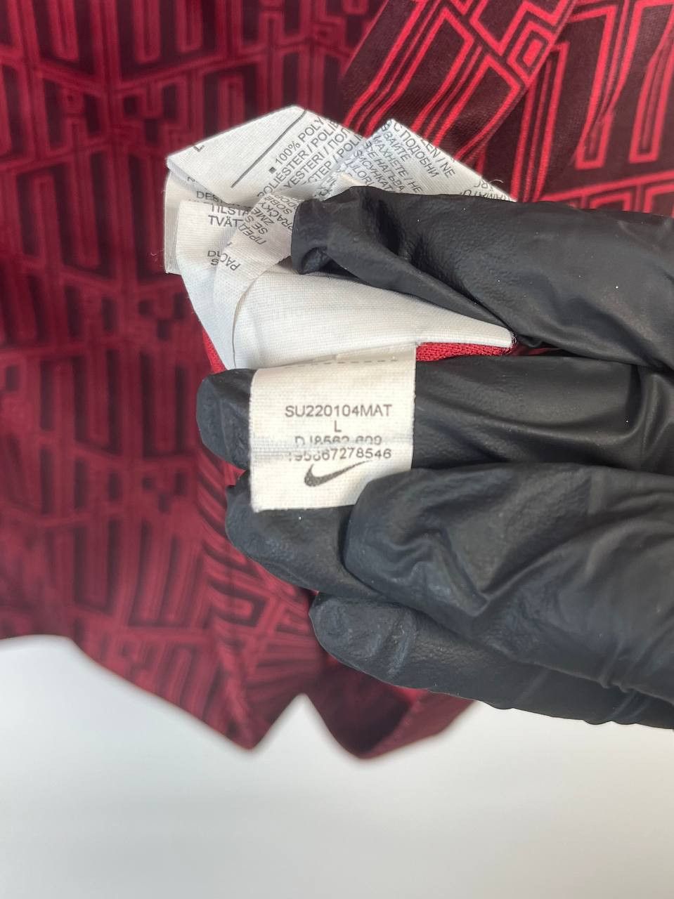 Nike LIVERPOOL 2022 2023 PRE MATCH SHIRT JERSEY NIKE Sz L Size US L / EU 52-54 / 3 - 5 Thumbnail
