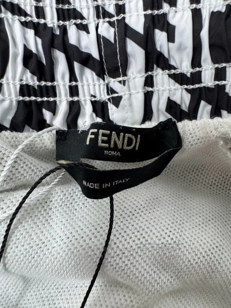 Fendi FENDI Monogram Black White Shorts . Size US 38 / EU 54 - 3 Thumbnail