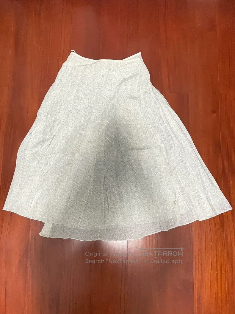 Fendi Fendi One-Piece Silk Wrap Skirt Size 25" / US 0 / IT 36 - 1 Thumbnail