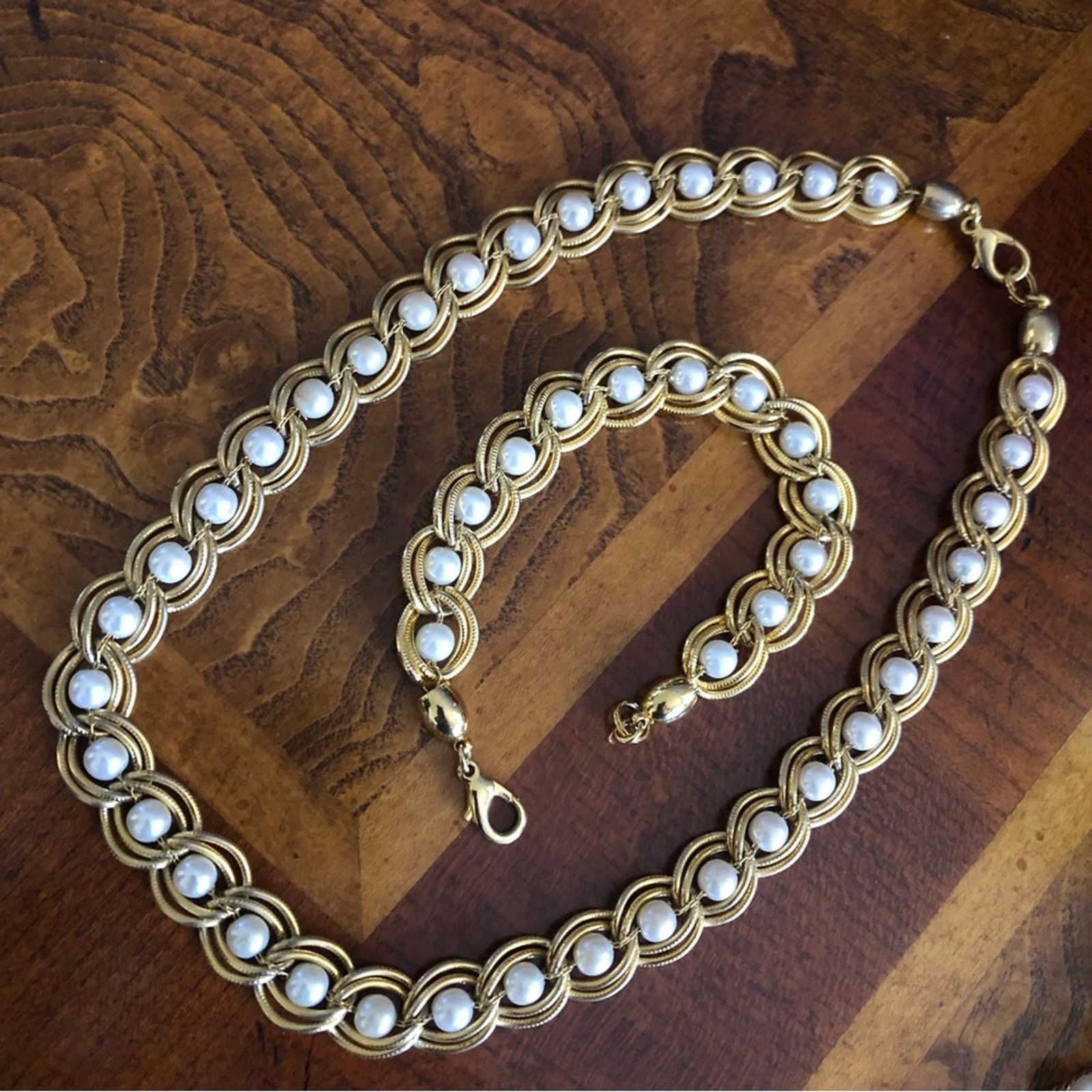 Vintage Vintage gold simulated pearl braided chain jewelry set Size ONE SIZE - 2 Thumbnail