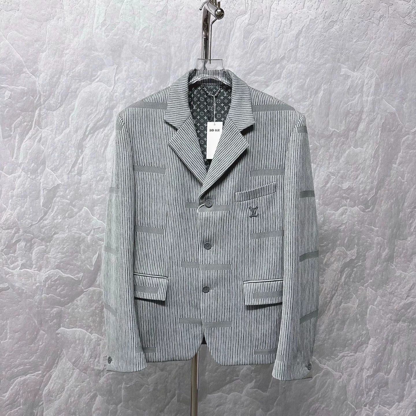 Louis Vuitton louis vuitton striped wool suit jacket Size US L / EU 52-54 / 3 - 1 Thumbnail