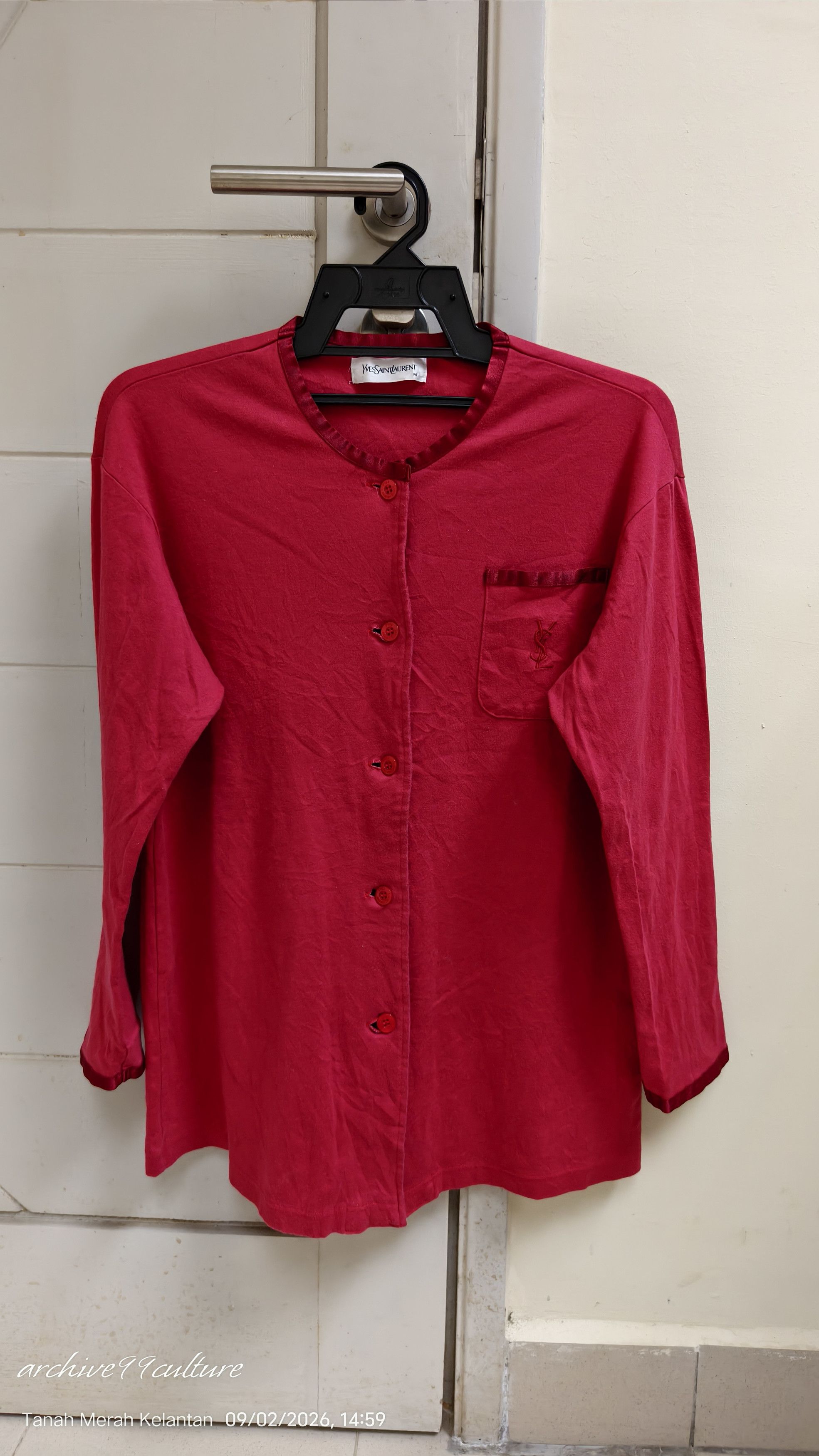 Yves Saint Laurent Vintage Yves Saint Laurent Embroidered Logo Cardigan Japan Size M / US 6-8 / IT 42-44 - 1 Thumbnail