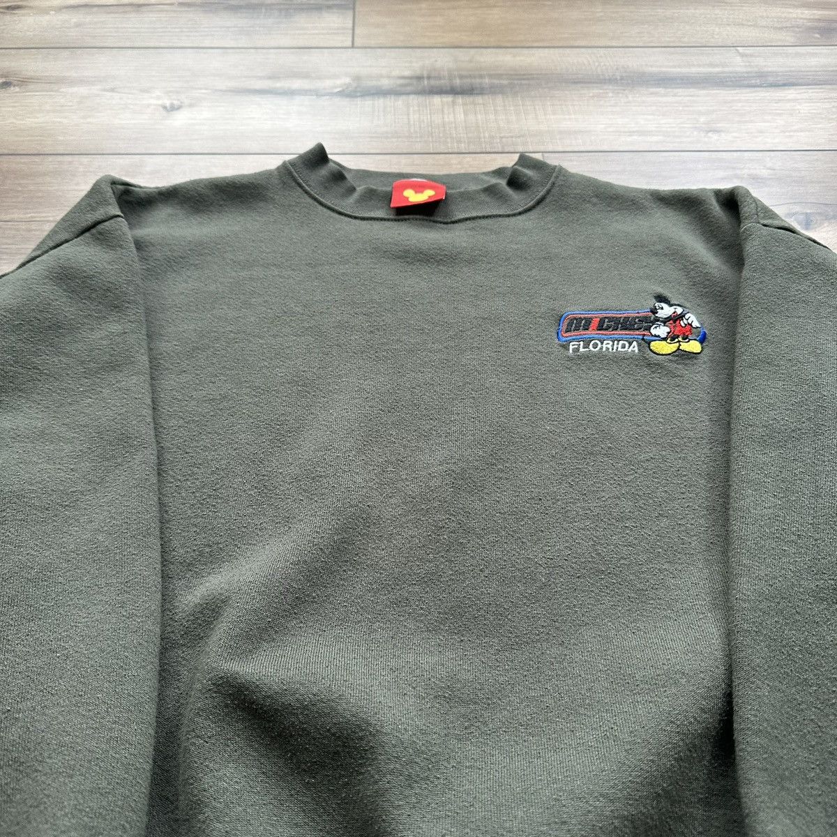 Mickey Mouse Vintage 90s Disney Mickey Mouse Embroidered Crewneck Size US L / EU 52-54 / 3 - 4 Thumbnail