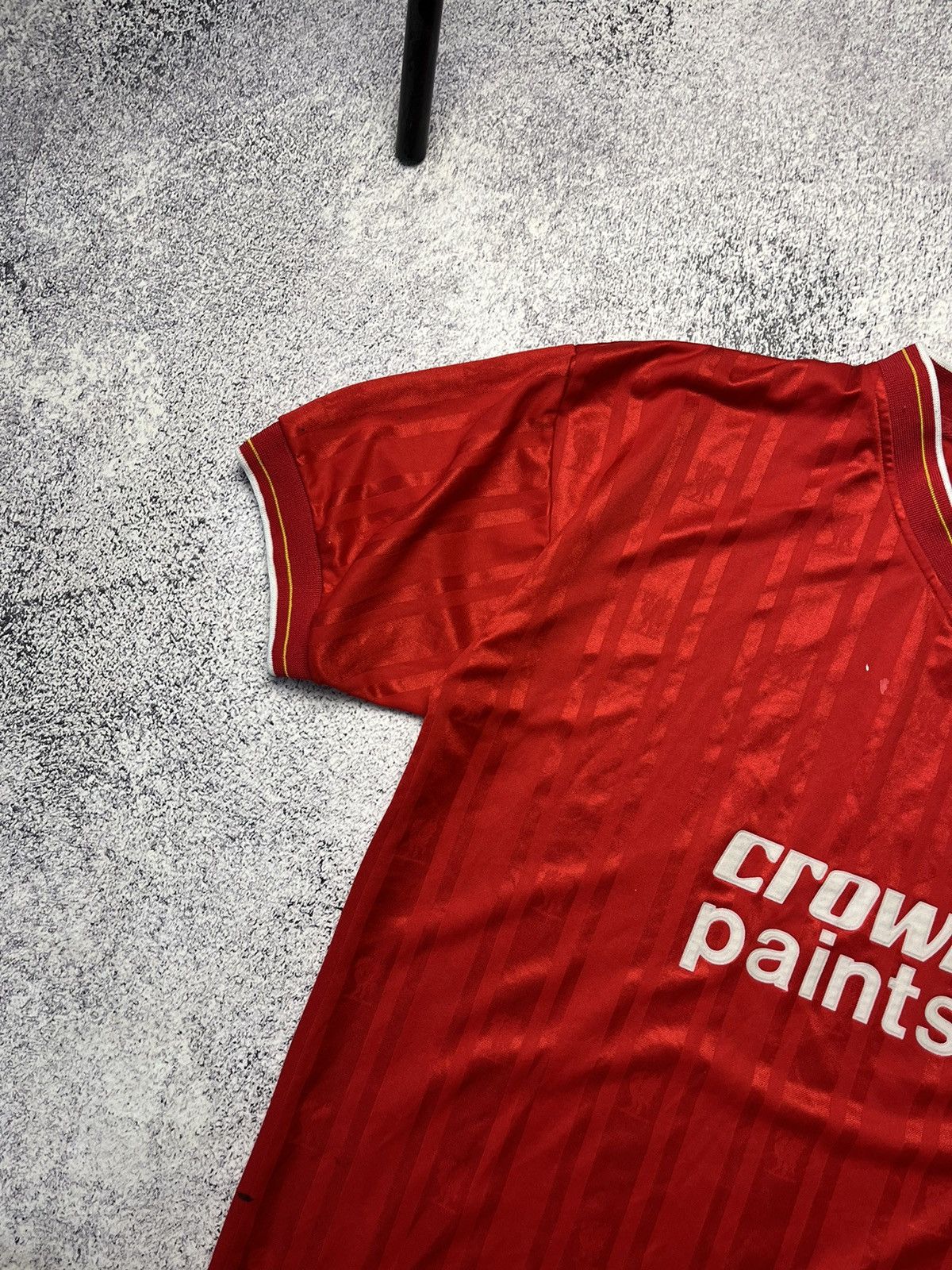 Vintage Liverpool 1982 Score Draw Football Shirt Mens Top Jersey Size US L / EU 52-54 / 3 - 7 Thumbnail