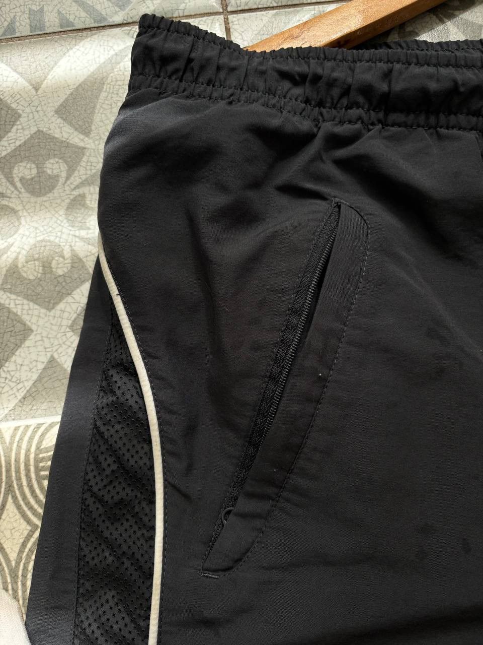 Nike Nike Vintage shorts nylon drill Y2K Size US 34 / EU 50 - 7 Thumbnail