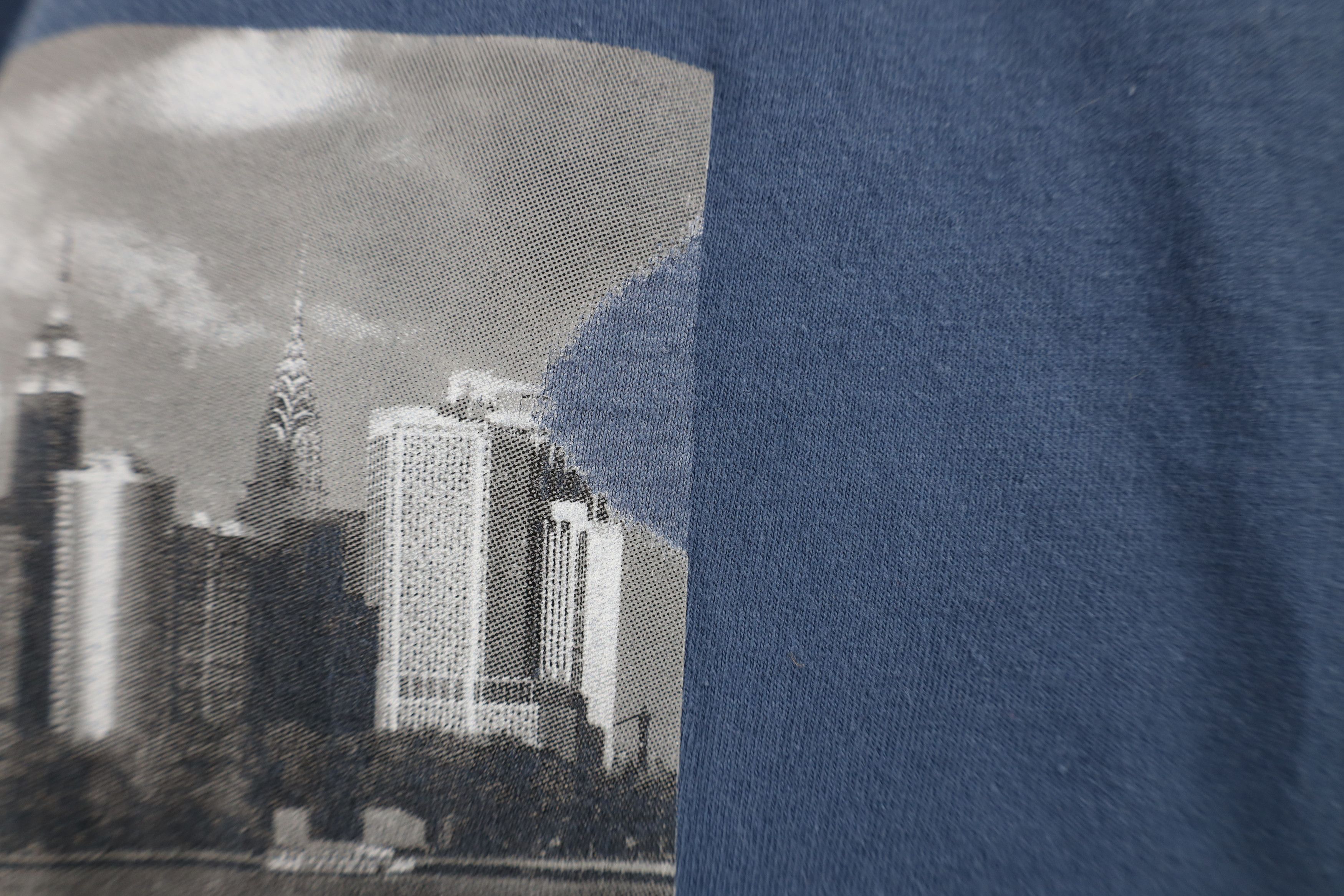 Vintage Vintage Y2K 2007 Streetwear Spell New York Box Logo T-Shirt Size US L / EU 52-54 / 3 - 8 Thumbnail