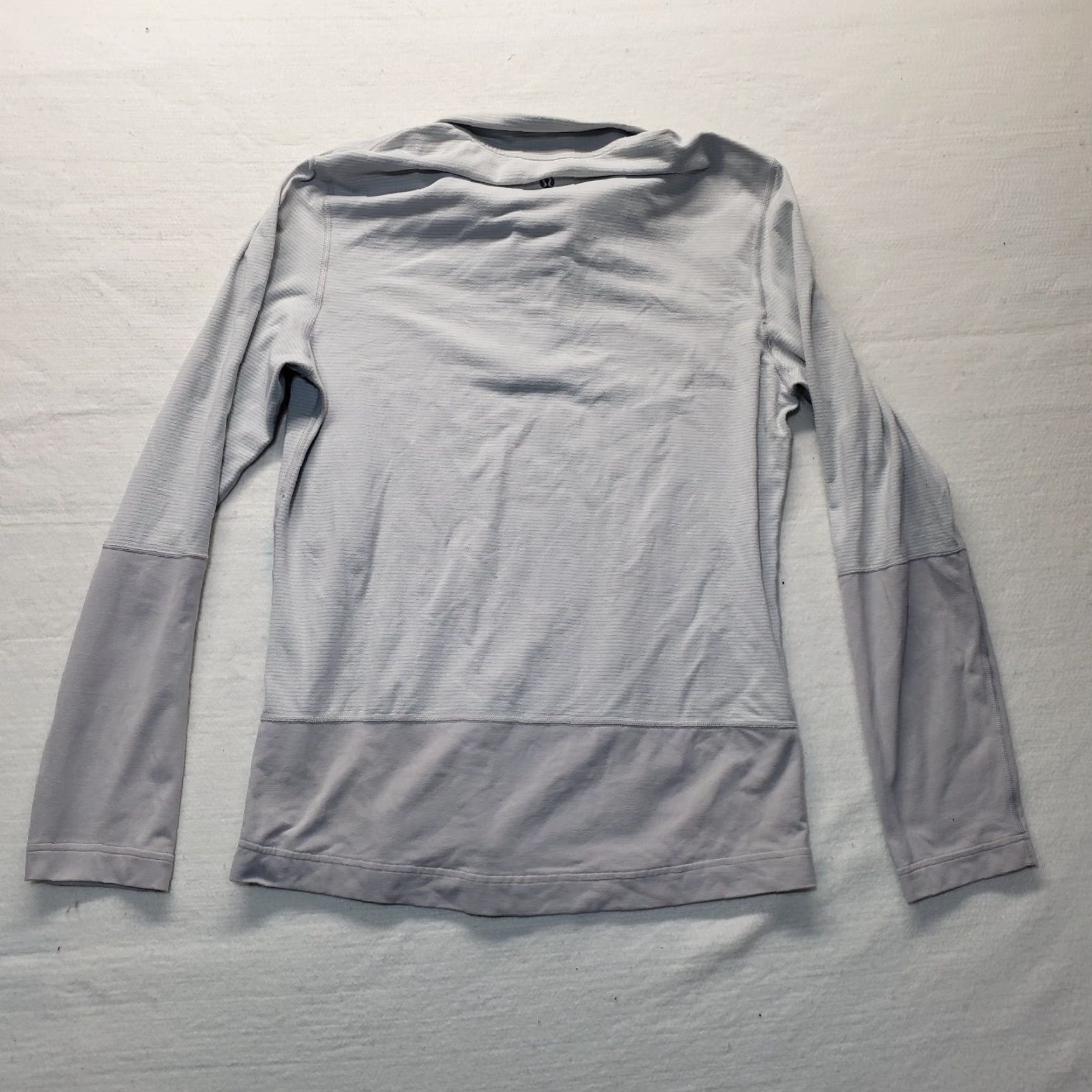 Lululemon Lululemon Jacket Women's S Gray 1/4 Zip Long Sleeve Indoor Outdoor Casual Tech Basic Modern Jacket Size S / US 4 / IT 40 - 7 Thumbnail