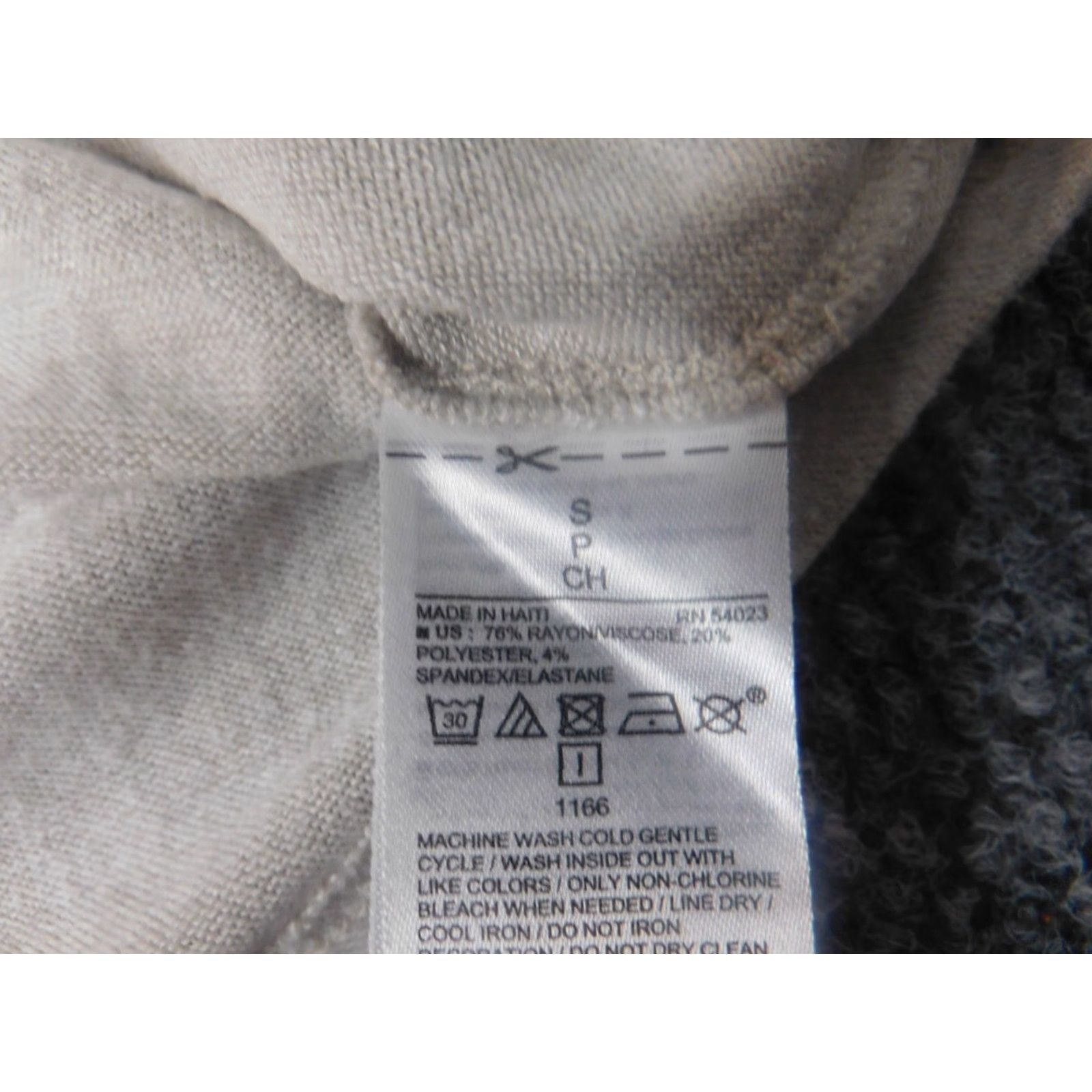 Old Navy Old Navy Womens Blouse Small Beige Crew Neck Short Sleeve Pullover Cotton Blend Solid Regular Fit Stretch Button Casual Size S / US 4 / IT 40 - 6 Thumbnail
