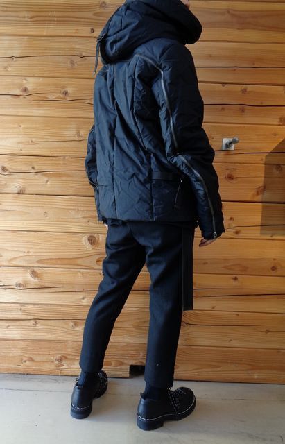The Viridi-anne Back Zip Down Jacket JP 3 US M Size US L / EU 52-54 / 3 - 7 Thumbnail