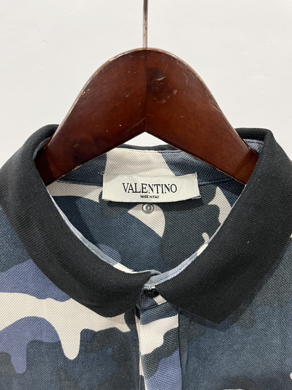 Valentino Valentino rock stud. Size US M / EU 48-50 / 2 - 5 Thumbnail