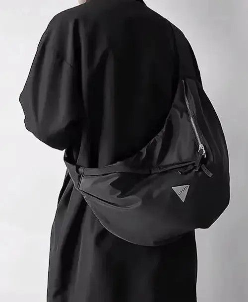 Japanese Brand × Vintage Utility grunge large side sling bag fanny pack Size ONE SIZE - 2 Thumbnail