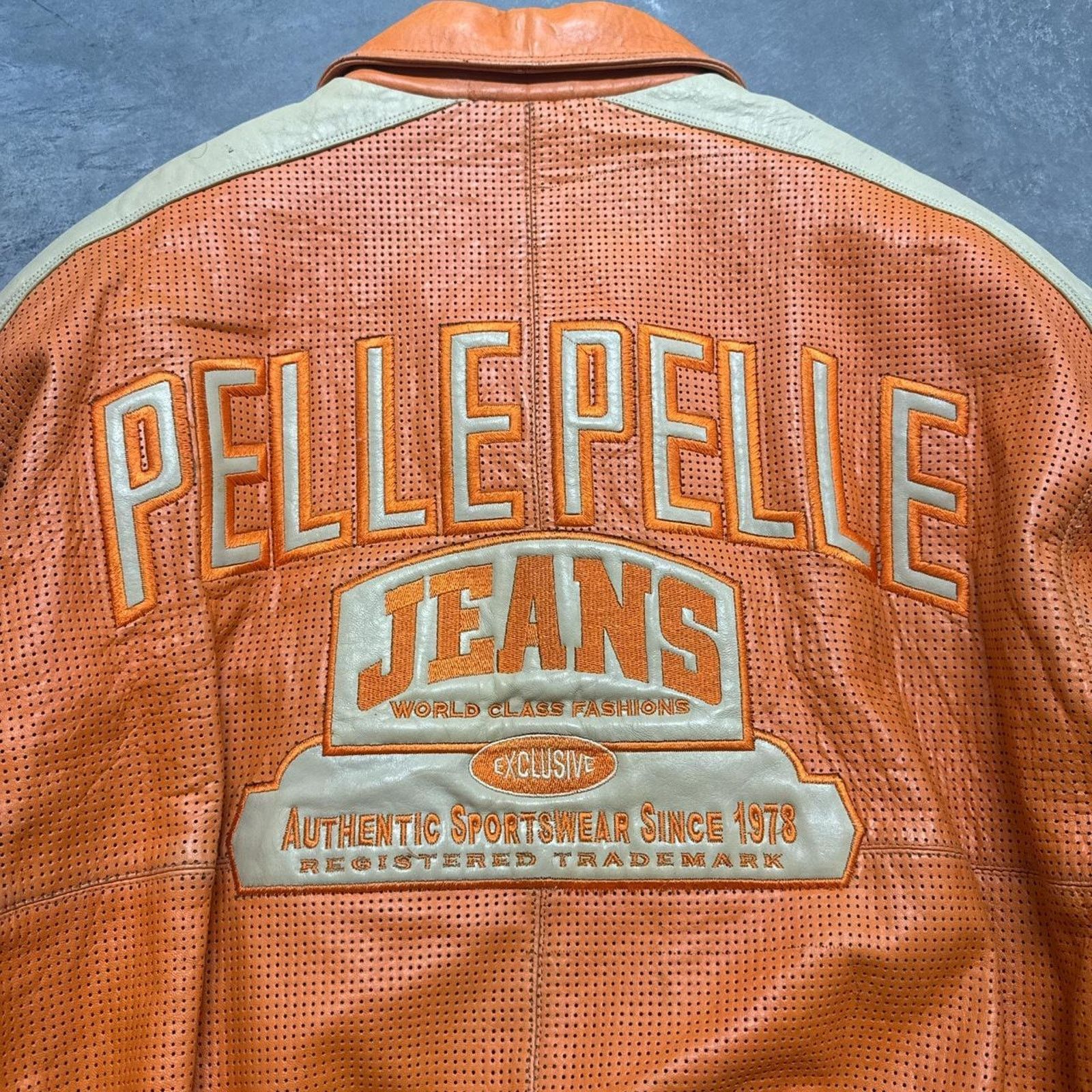 Pelle Pelle × Vintage Vintage Pelle Pelle March Buchanan HipHop Rap Leather Jacket Size US M / EU 48-50 / 2 - 2 Thumbnail