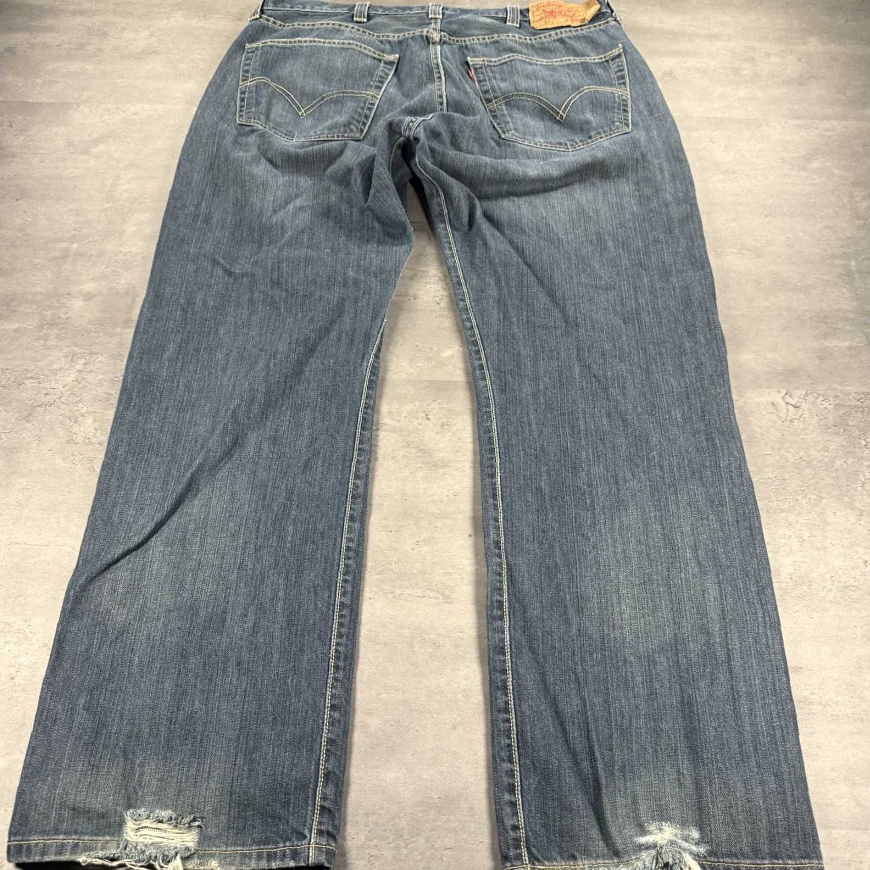 Levi's VINTAGE Levi's 501 XX Jeans Men 36x30 Denim Buttonfly Distressed Thrashed Whisker Fade 90s Straight Size US 36 / EU 52 - 2 Thumbnail