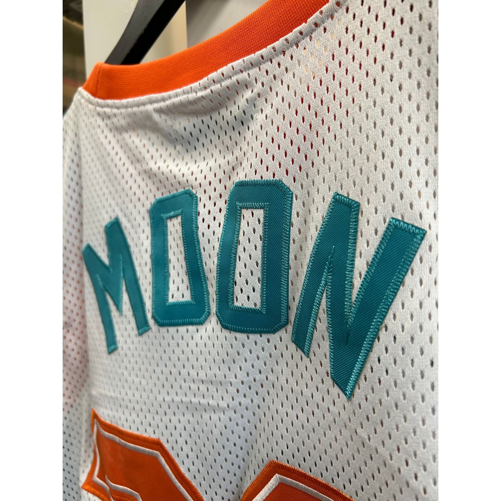 Mitchell & Ness Flint Tropics #33 basketball jersey Mesh size L Large Size US L / EU 52-54 / 3 - 2 Thumbnail
