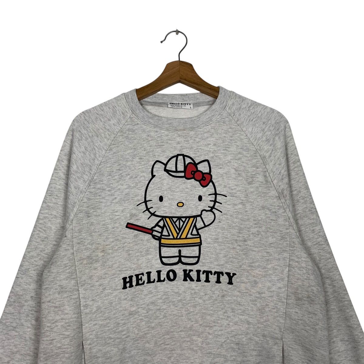 Japanese Brand Hello Kitty Big Logo Sweatshirt Size L / US 10 / IT 46 - 2 Thumbnail