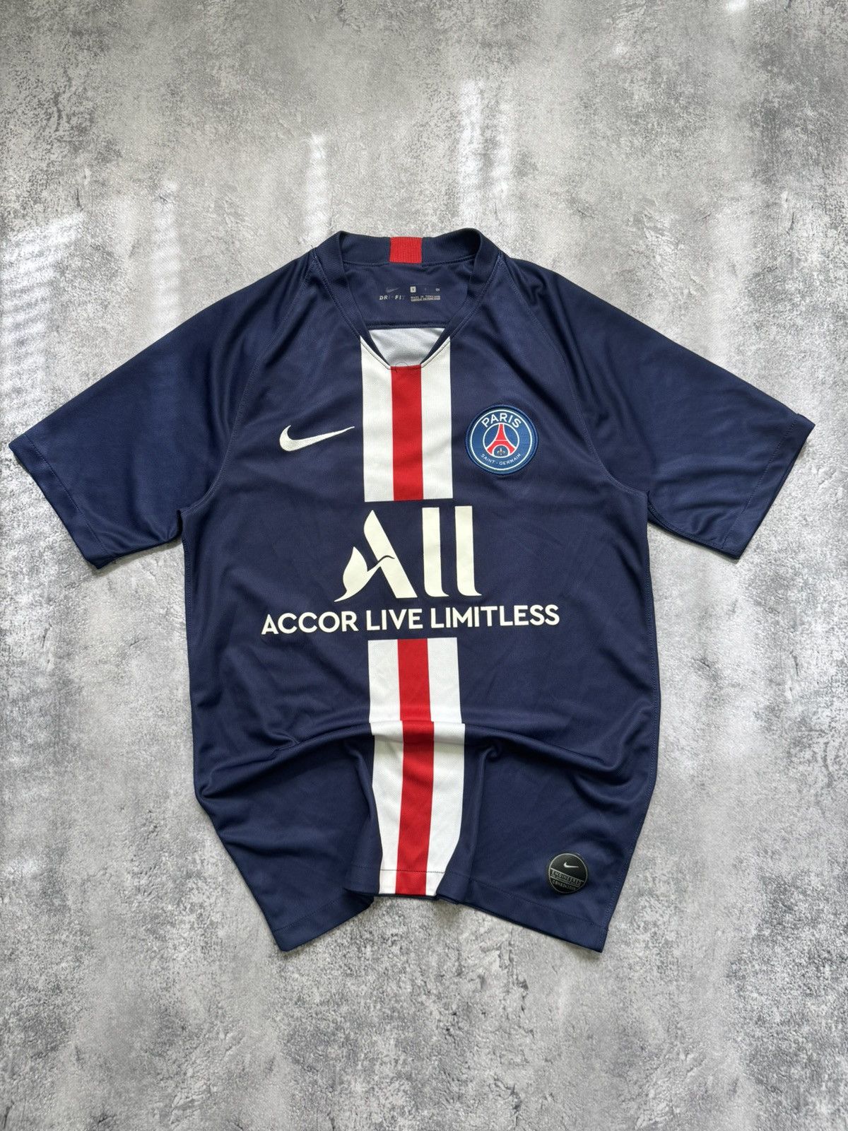 Nike Nike Paris Saint Germain 2019/20 Blokecore Home Jersey Size US S / EU 44-46 / 1 - 1 Thumbnail