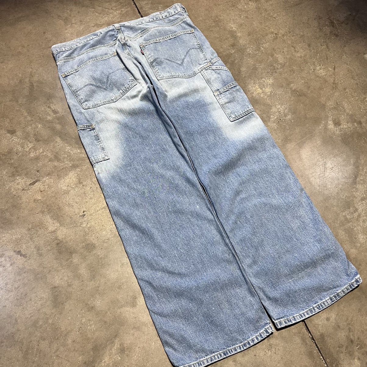 Vintage Vintage Y2K Levi Baggy Carpenter Jeans Skater Denim Faded Size US 38 / EU 54 - 2 Thumbnail