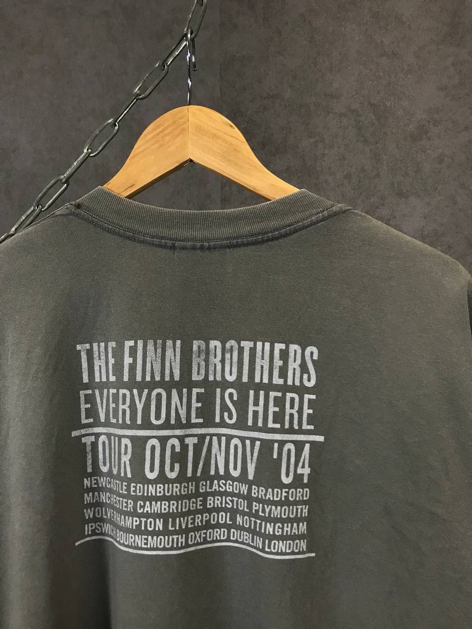 Band Tees × Vintage The Finn Brothers 2004 vintage rock band tour tee Size US XL / EU 56 / 4 - 6 Thumbnail