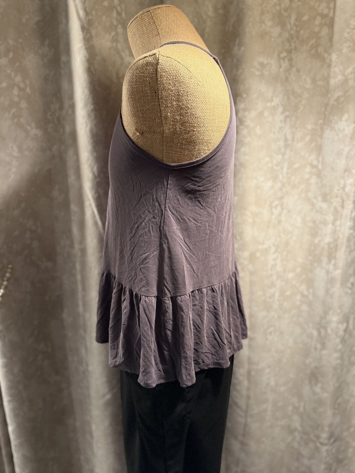 Other Soft Mauve Ruffle Hem Tank Top – Casual & Flowy Size M / US 6-8 / IT 42-44 - 4 Thumbnail