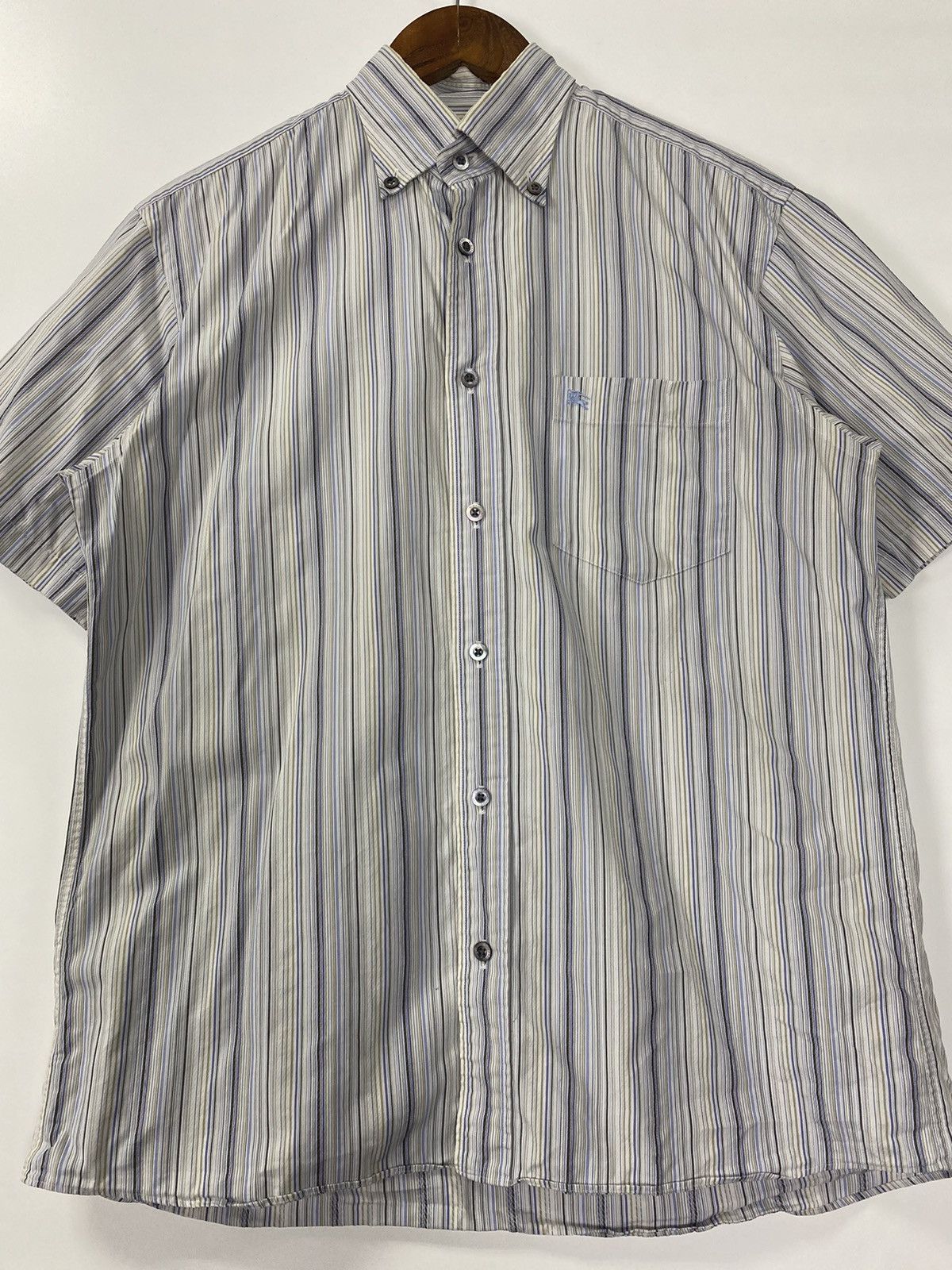 Burberry Burberry London button up Size US M / EU 48-50 / 2 - 3 Thumbnail