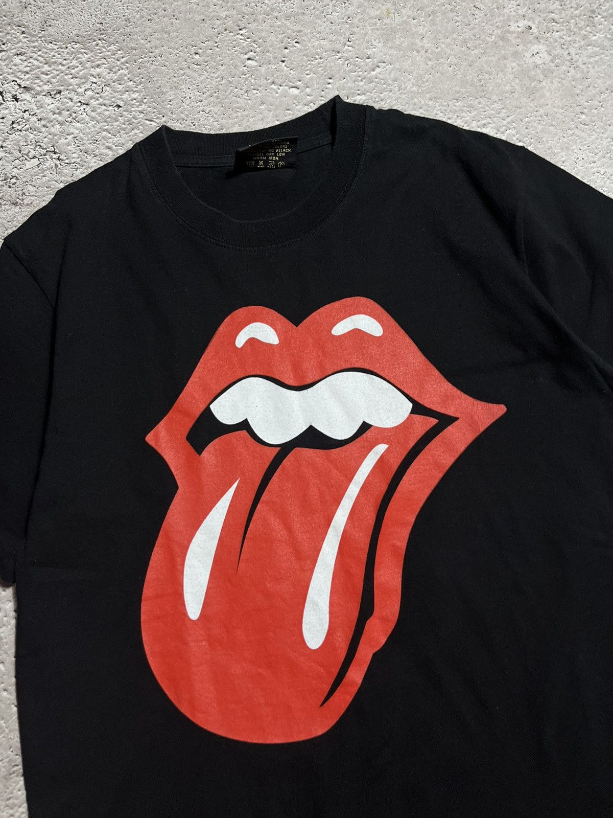 Band Tees × The Rolling Stones Vintage 00s The Rolling Stones Withstand Band Tee Size US L / EU 52-54 / 3 - 4 Thumbnail