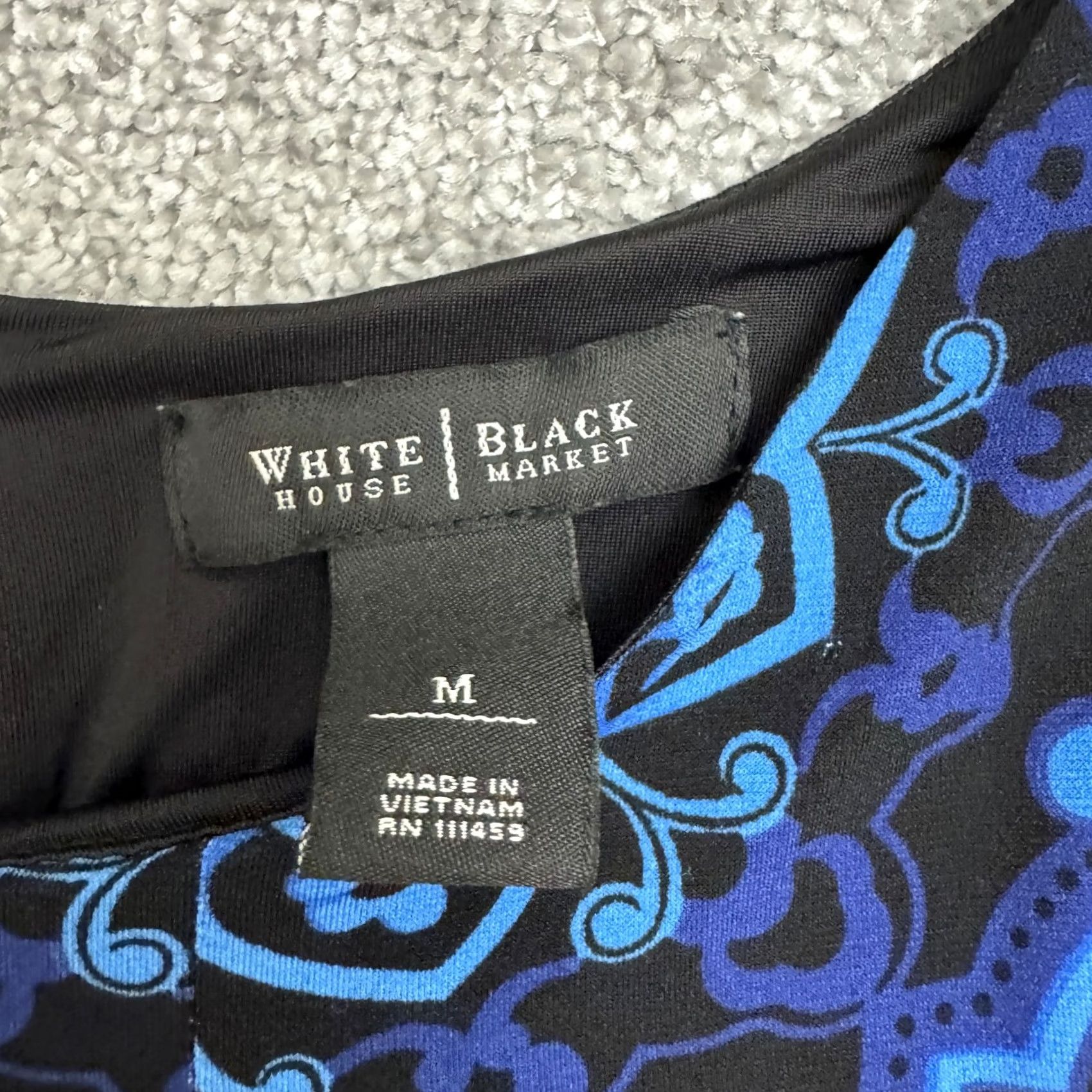 White House Black Market White House Black Market Sheath Dress Womens Medium Black Blue Medallion Print Size M / US 6-8 / IT 42-44 - 3 Thumbnail
