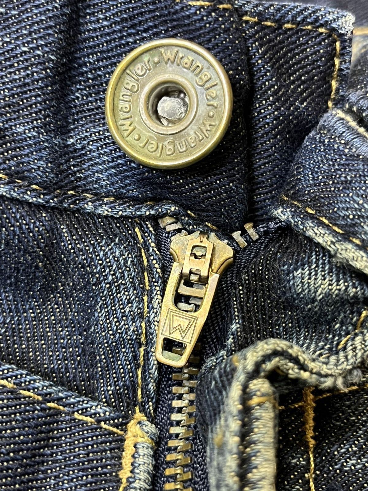 Wrangler Vintage 90s Japanese WRANGLER double waist distressed jeans Size US 34 / EU 50 - 22 Thumbnail