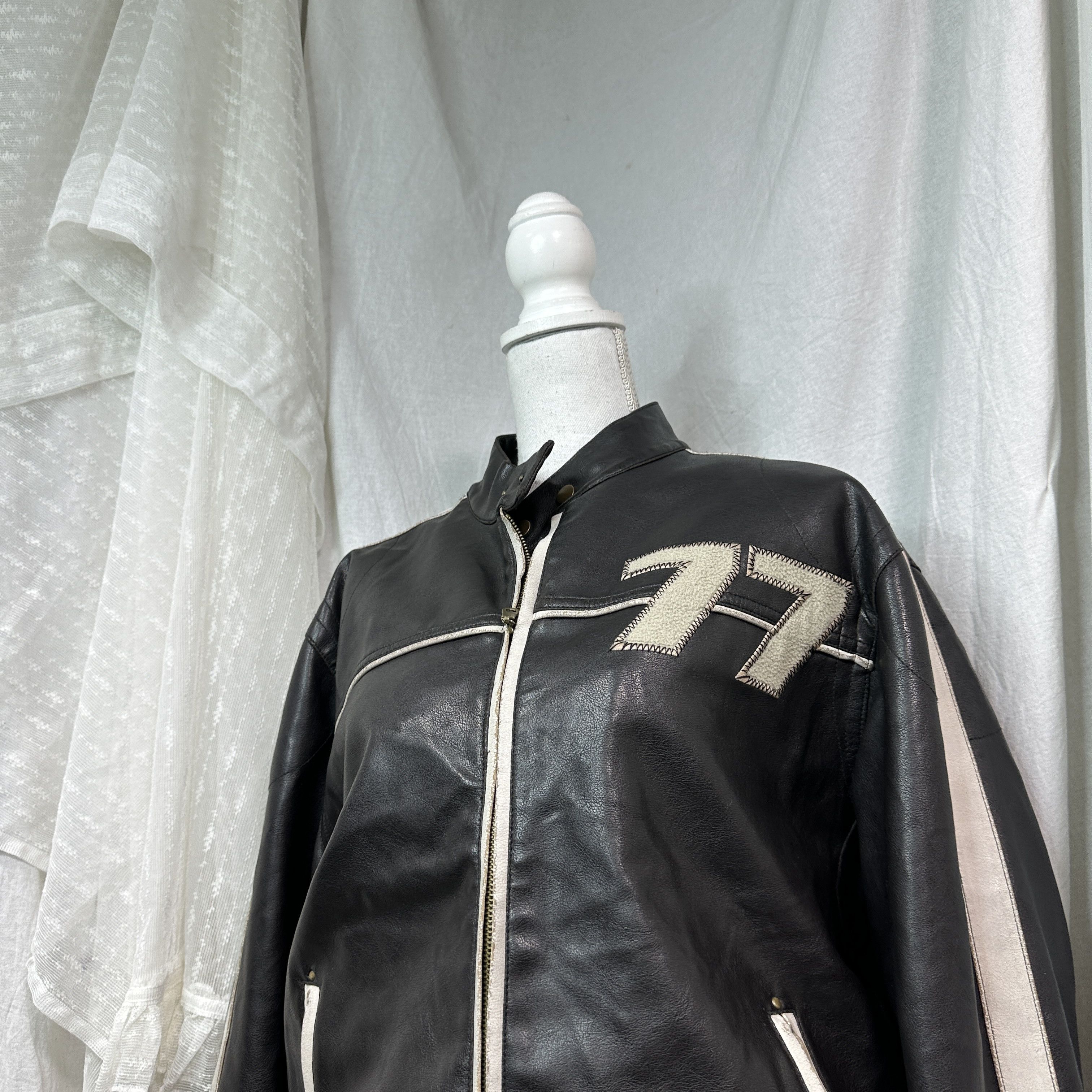Vintage Vintage Moto Biker Racing Oversize Faux Leather Jacket 00s Size US L / EU 52-54 / 3 - 4 Thumbnail