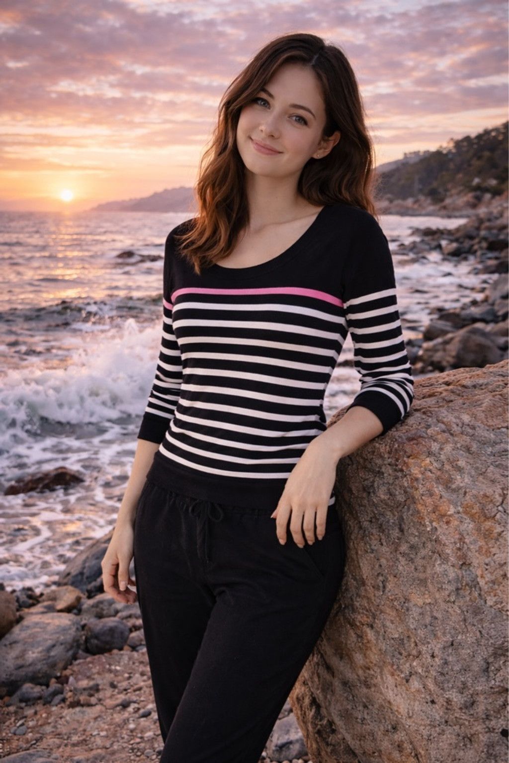 Torrid Women's TORRID Crew Neck Sweater 2X Black White Striped Size XXL / US 16-18 / IT 52-54 - 1 Thumbnail