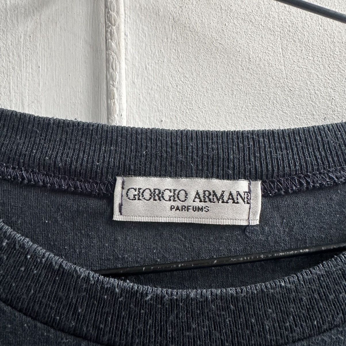 Emporio Armani Vintage giorgio Armani big logo T-Shirt Size US L / EU 52-54 / 3 - 7 Thumbnail