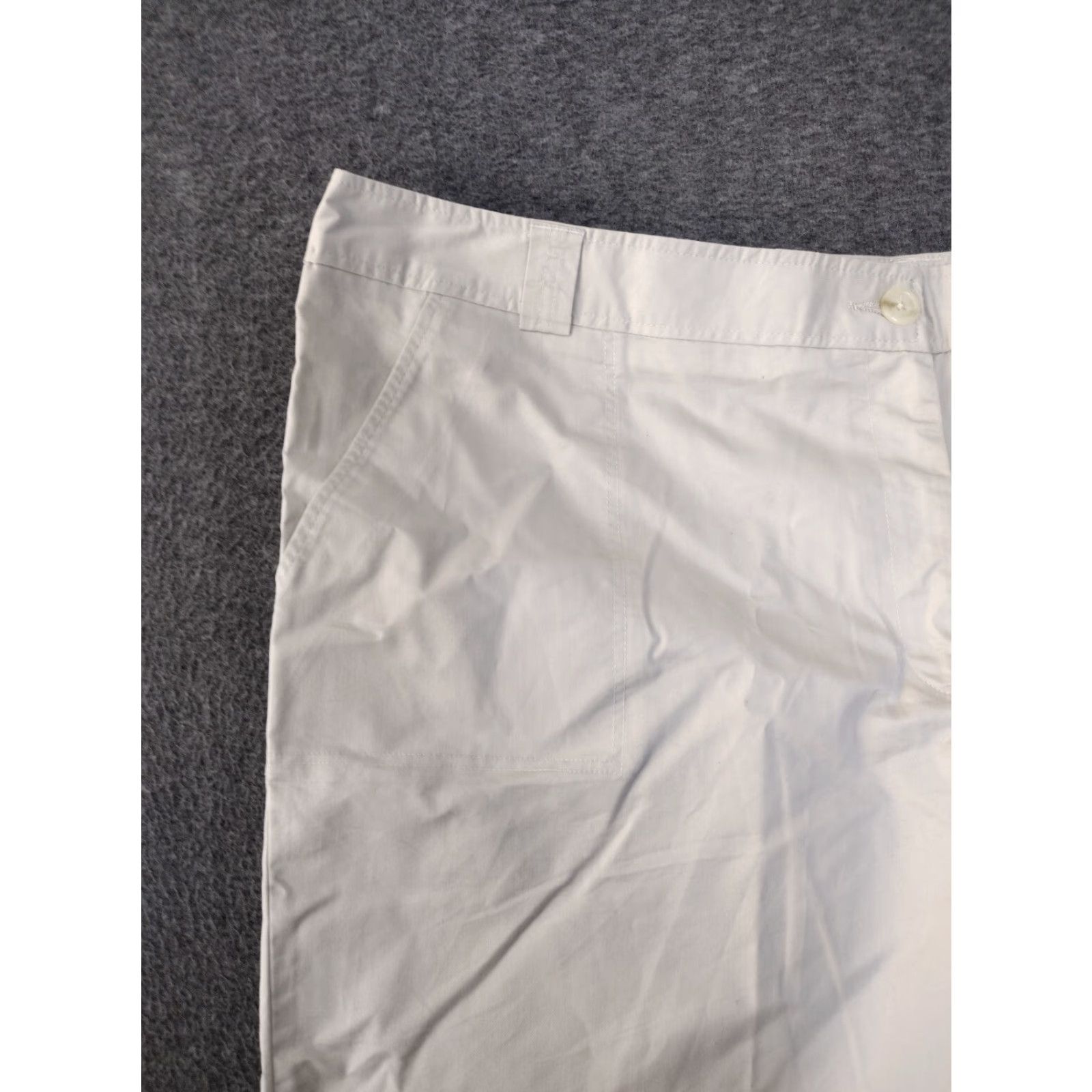 Vintage VINTAGE White Stag Khaki Shorts Chino Style Beige 26W Women Adults Regular Plus Size XS? Size 26" / US 2 / IT 38 - 6 Thumbnail