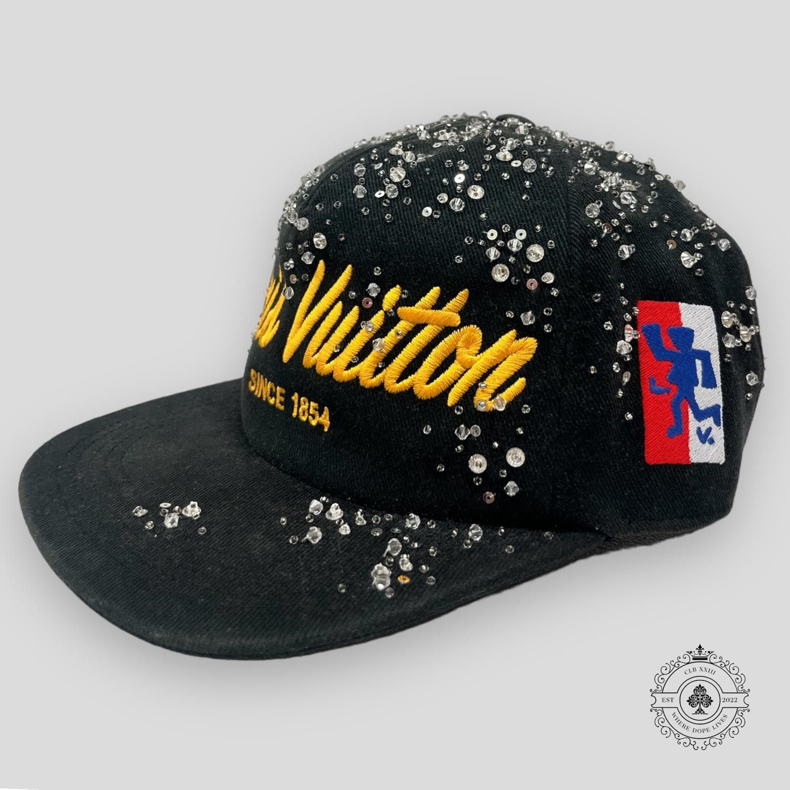 Louis Vuitton Louis Vuitton Script Crystals Hat in Black Size ONE SIZE - 3 Thumbnail