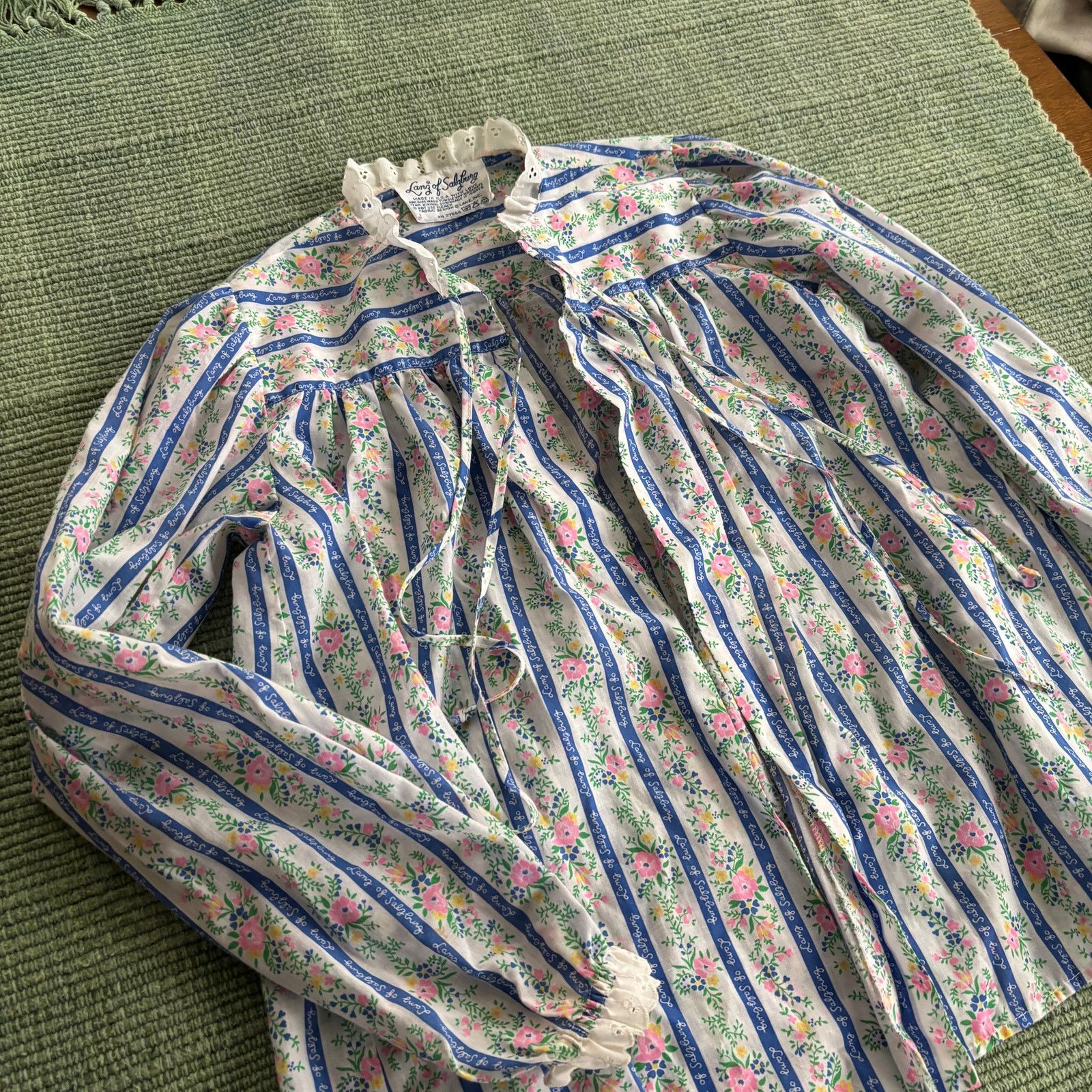 Vintage Vintage 70s Lanz of Salzburg frilly patterned long sleeve Size US M / EU 48-50 / 2 - 5 Thumbnail