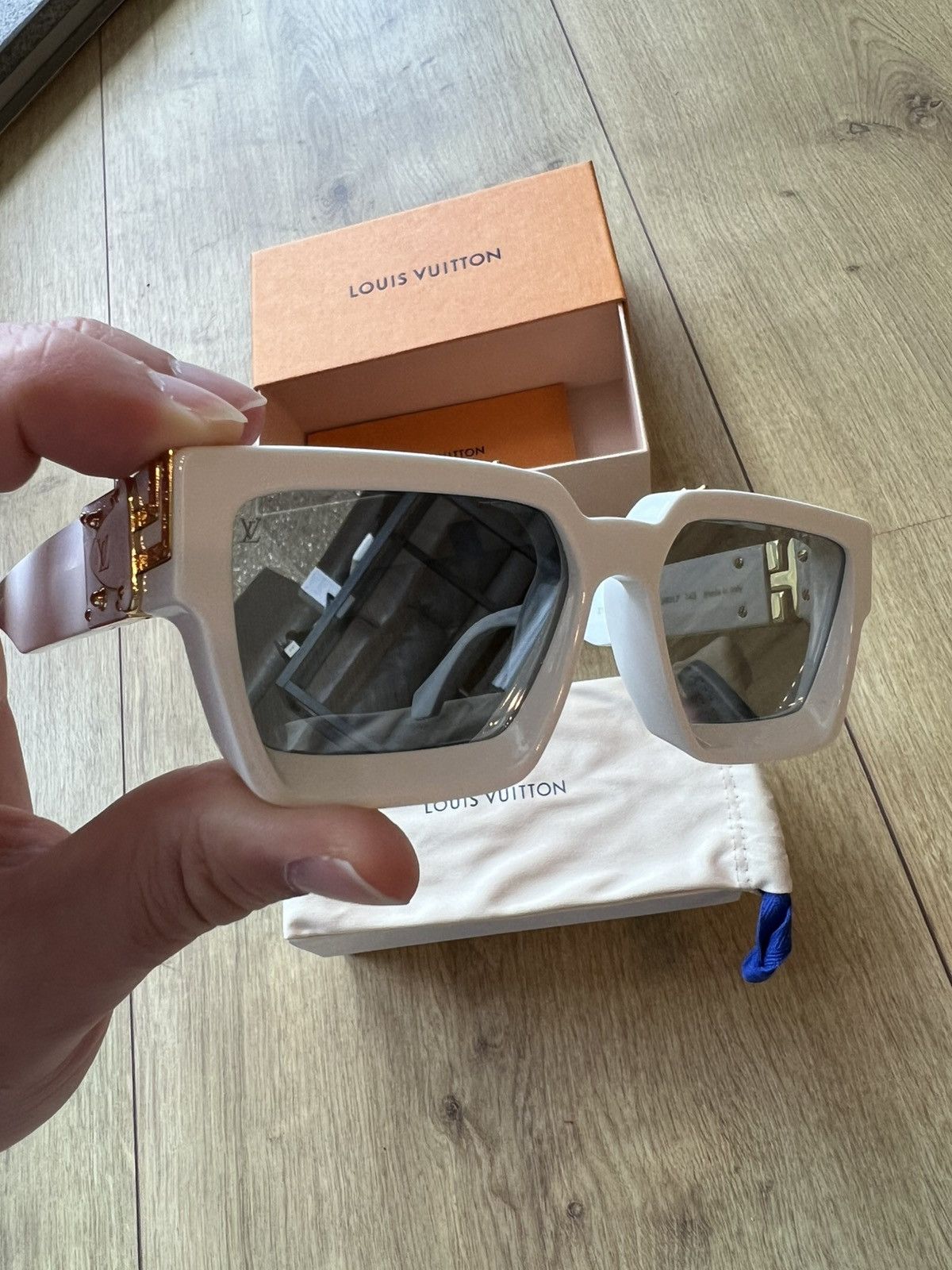 Louis Vuitton Louis Vuitton millionaire sunglasses Size ONE SIZE - 3 Thumbnail
