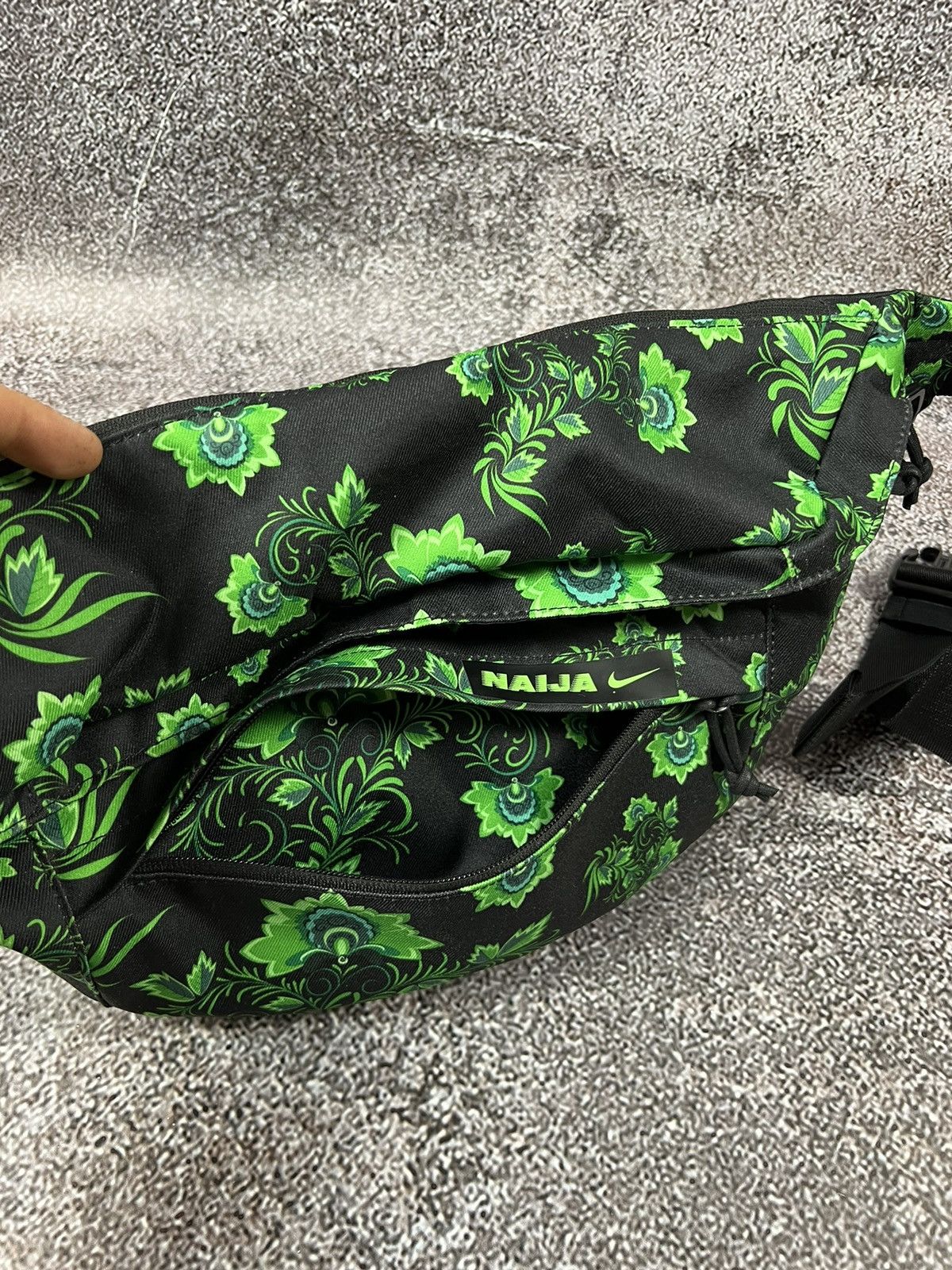 Nike Nike World Cup Nigeria Stadium Tech Hip Pack Naija sling bag Size ONE SIZE - 10 Thumbnail