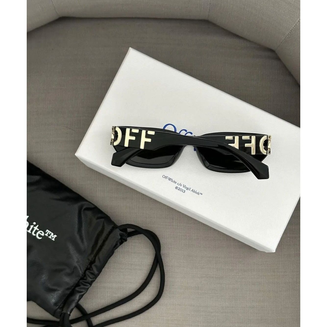 Off-White Off-White Sunglasses (OERI124S24PLA0011055-FR) Size ONE SIZE - 9 Thumbnail