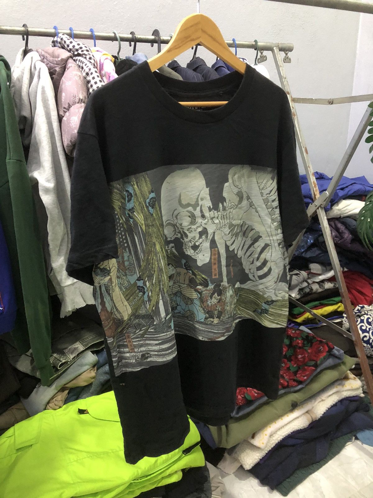 Japanese Brand × Uniqlo Uniqlo x museum of fine arts boston black shirt Size US XL / EU 56 / 4 - 3 Thumbnail