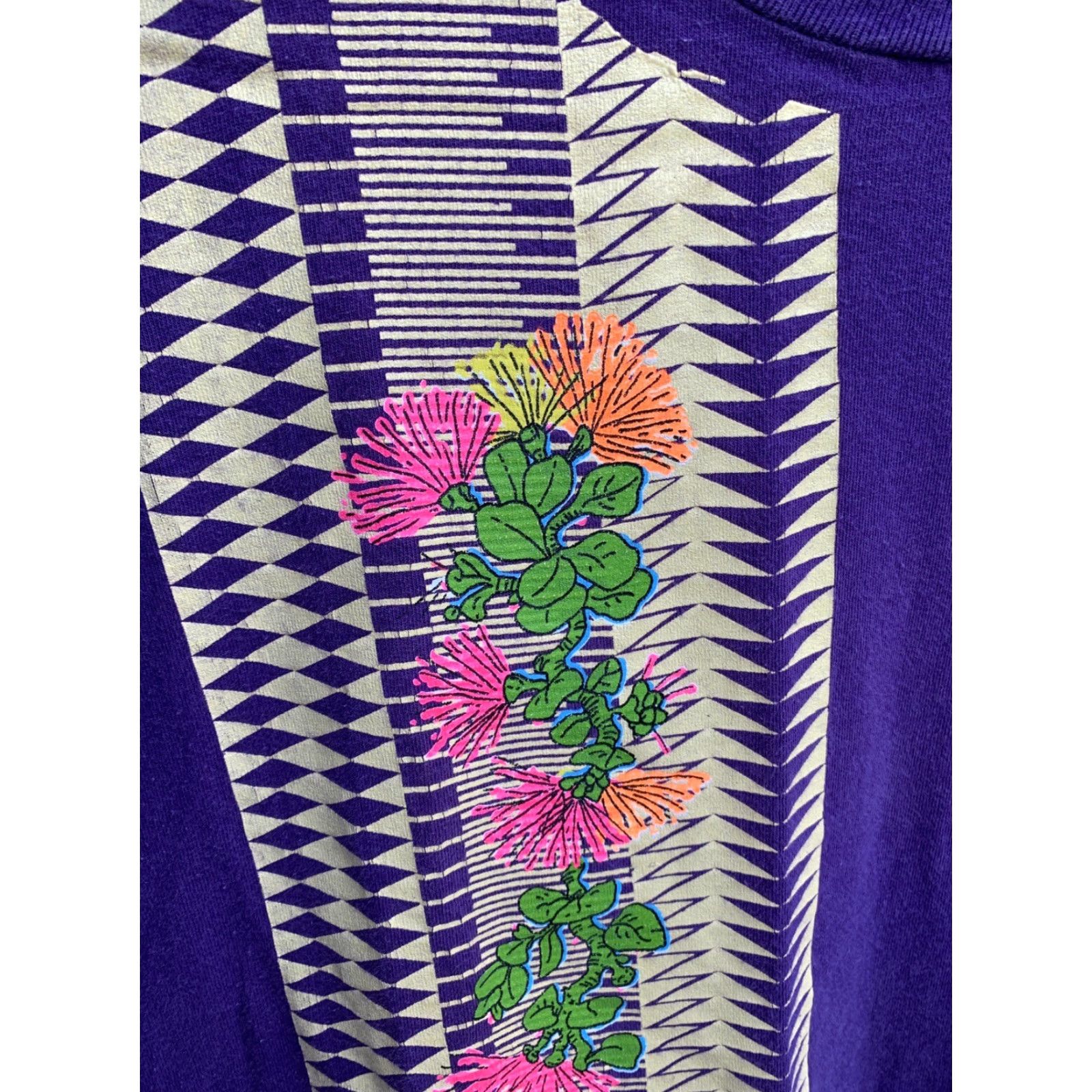 Jerzees VINTAGE Jerzees T-Shirt Men L Purple Hawaiian Graphic Print 1995 Johnny Lum Ho Hula Halau O Ka Ua Kani Lehua Hawaii Shirt Size US L / EU 52-54 / 3 - 5 Thumbnail