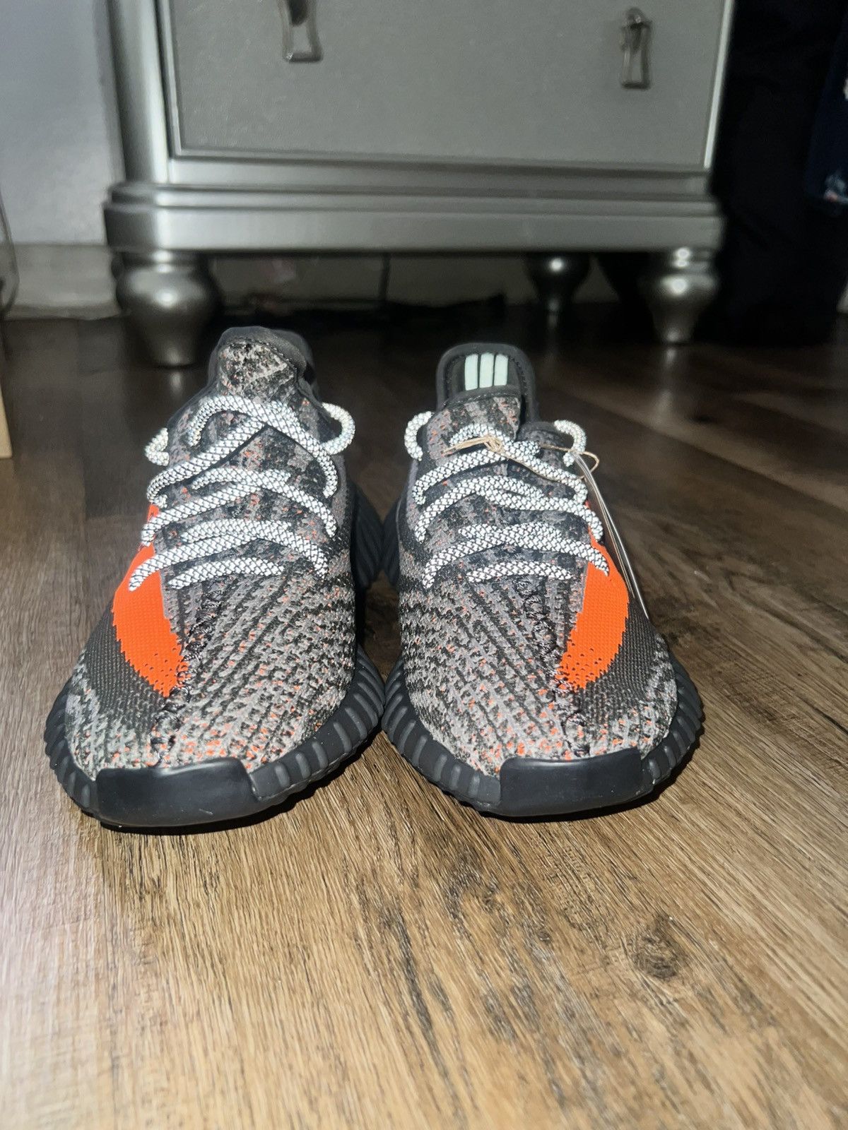 Yeezy Yeezy Boost 350 V2 Size US 6 / EU 39 - 5 Thumbnail