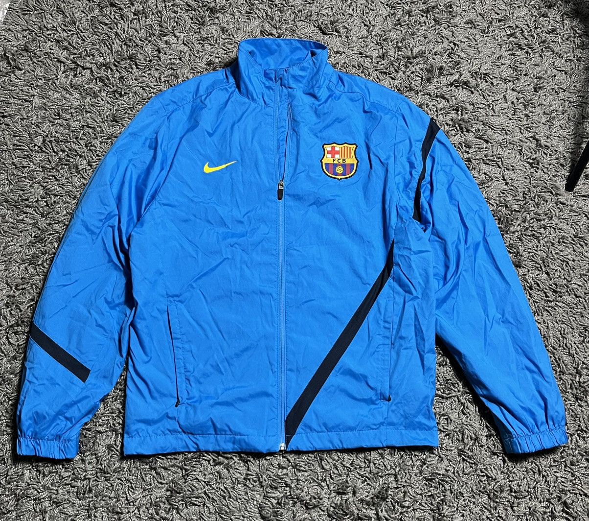 Nike NIKE FC BARCELONA NYLON 2011/12 FOOTBALL JACKET Size US M / EU 48-50 / 2 - 1 Thumbnail