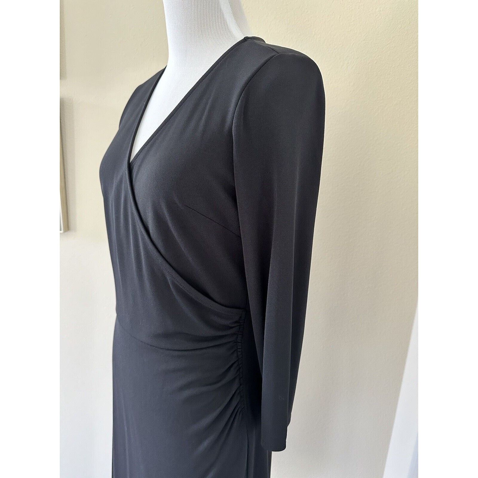 Loft Ann Taylor Loft Black V Neck Cocktail Dress Size 6 Size M / US 6-8 / IT 42-44 - 3 Thumbnail