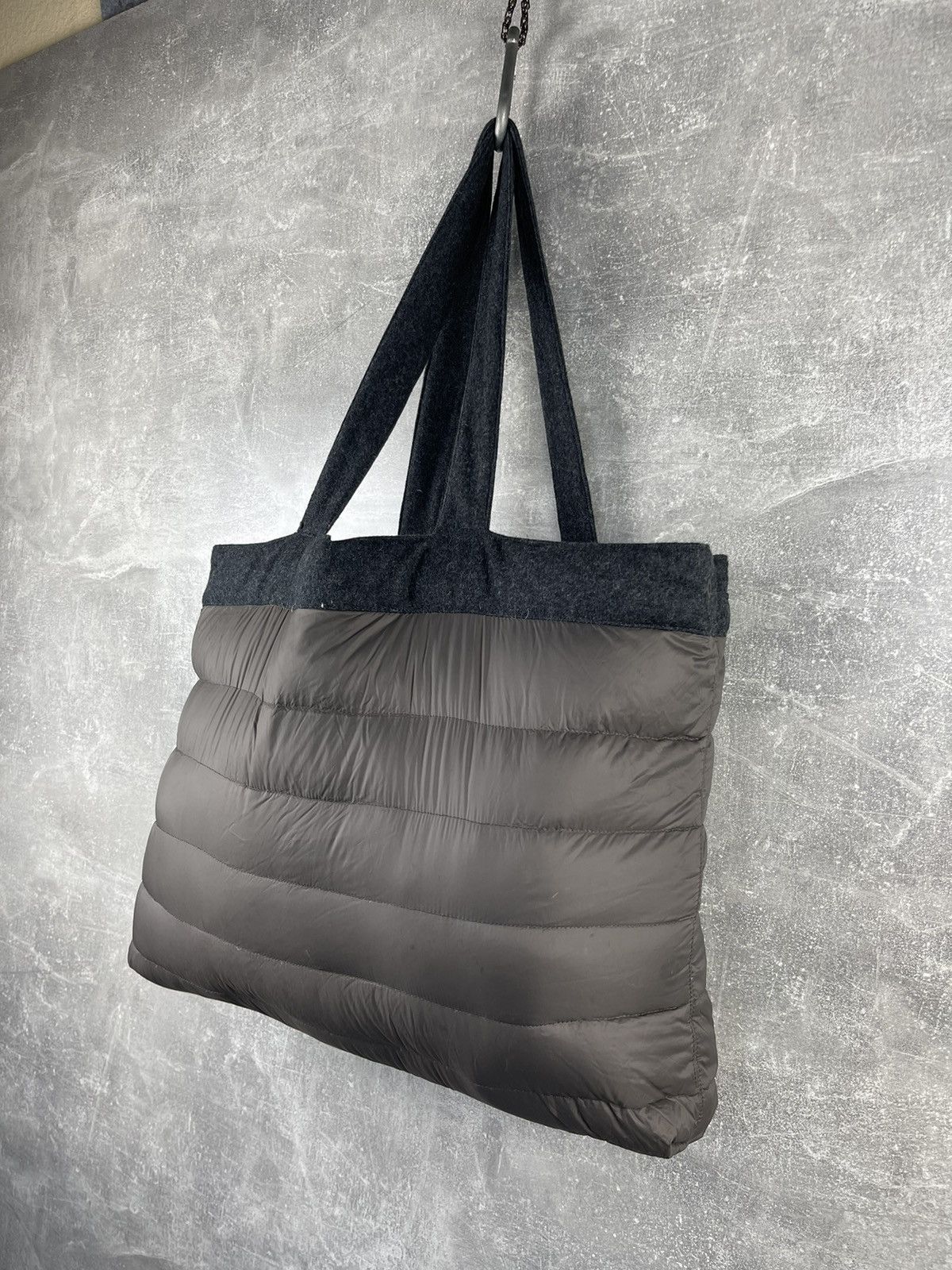 Eleventy Eleventy Padded Nylon / Wool Quilted Down Grey Tote Bag Size ONE SIZE - 3 Thumbnail