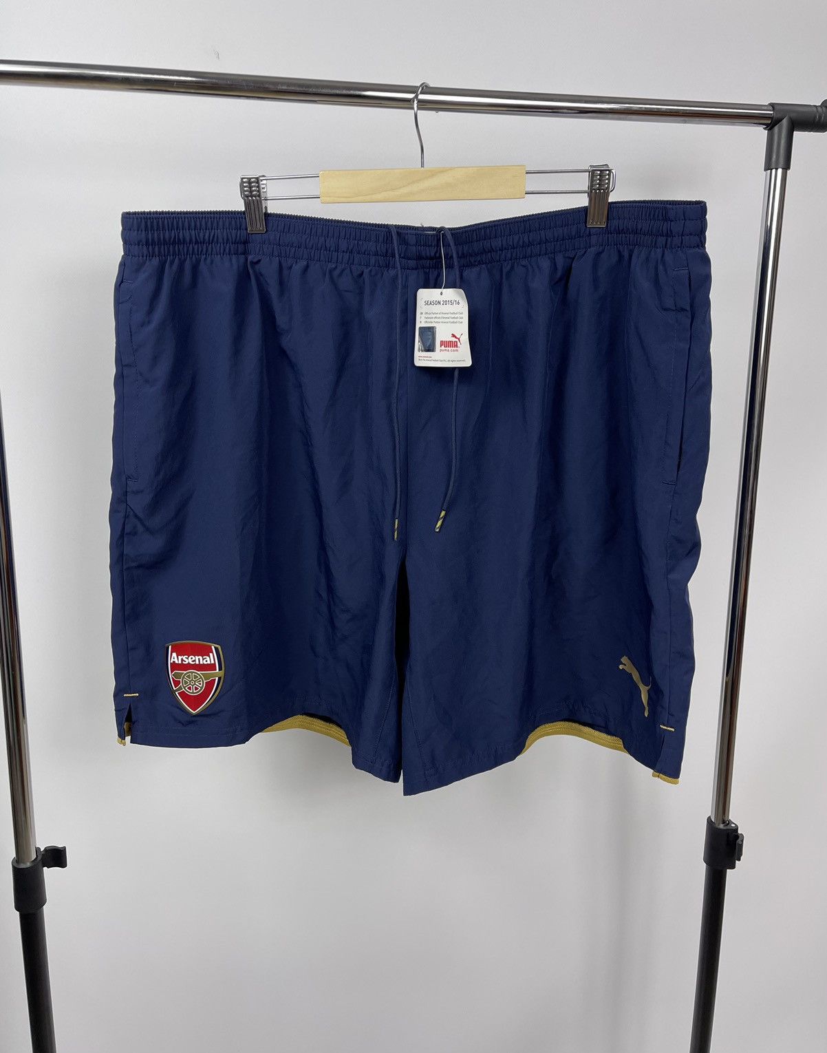 Puma Puma Arsenal Football Training Shorts 2015/16 Size 4XL Size US 38 / EU 54 - 1 Thumbnail