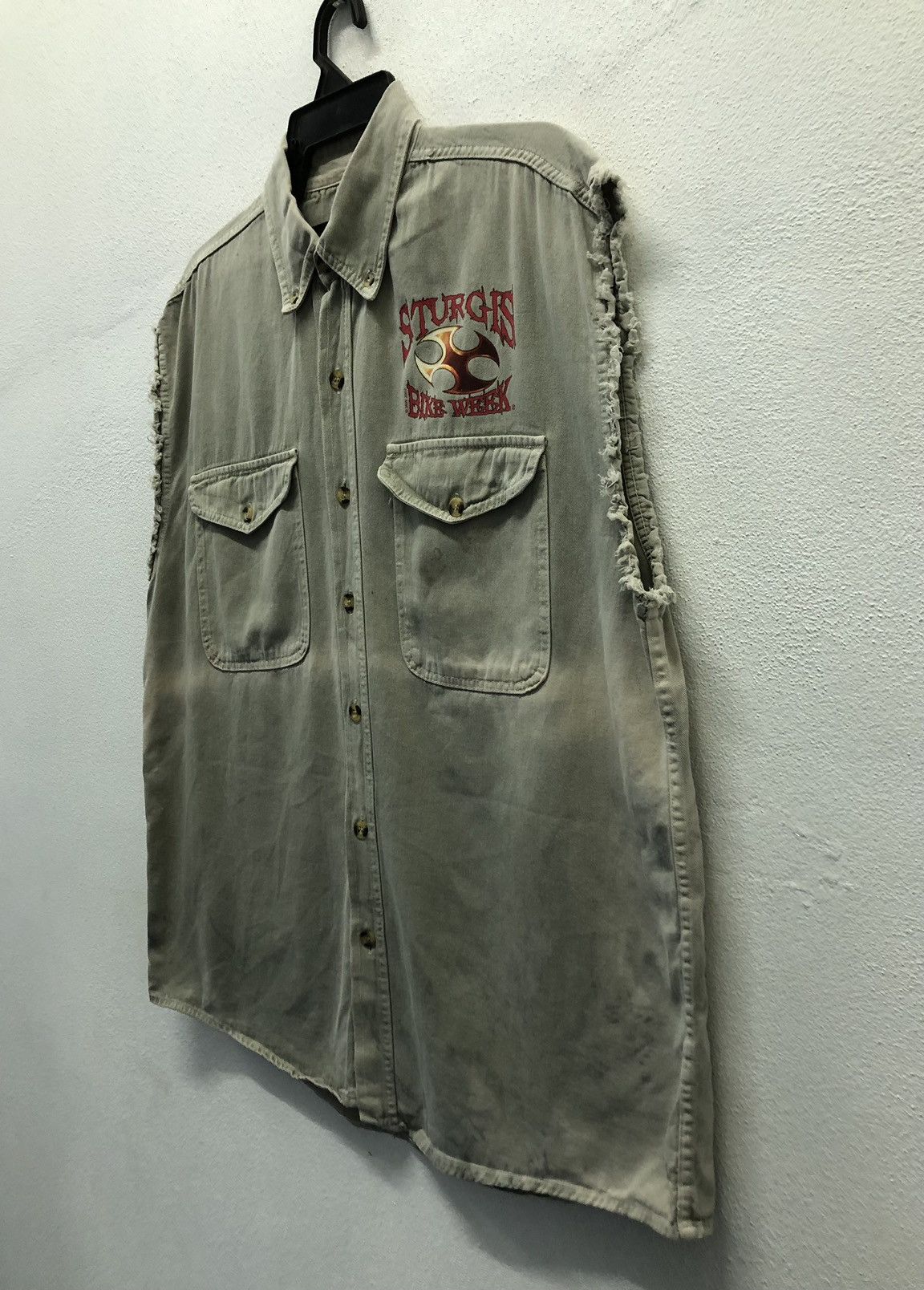 Indian Motorcycle Sturgis Bike Week Cutoff Biker Size L Biker Design Jacket Size US L / EU 52-54 / 3 - 6 Thumbnail